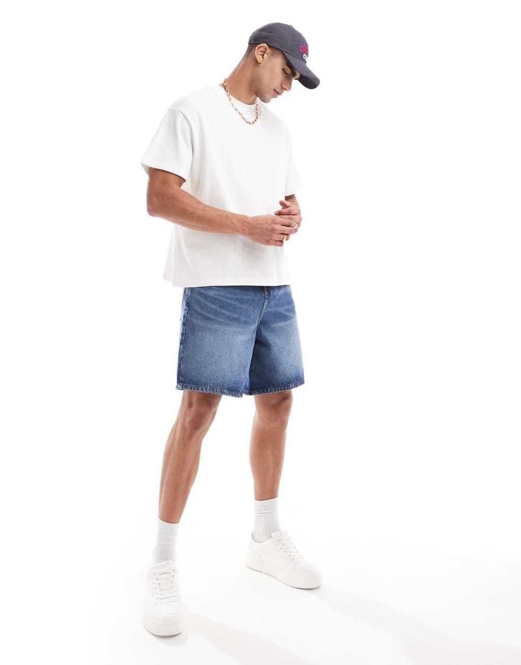 Jack & Jones oversized sweat t-shirt in ecru Product Image