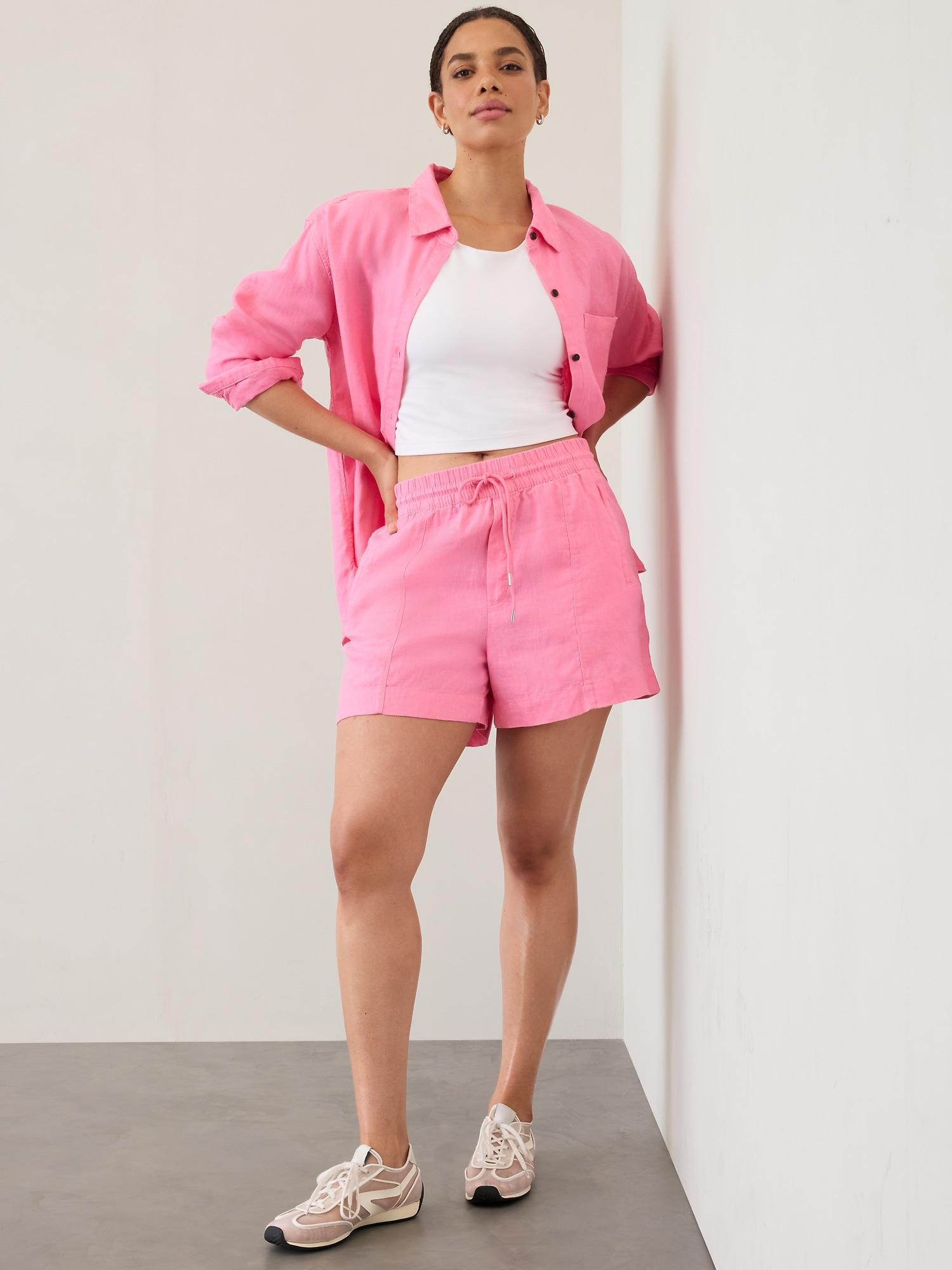 Retreat Linen Mid Rise Short Product Image