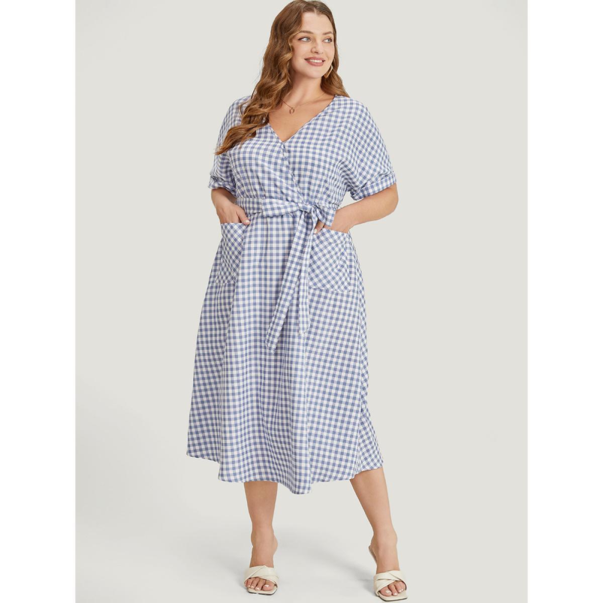 Plus Size Gingham Print Roll Batwing Sleeve Belt Pocket Wrap Dress Stone Women Office Wrap V-neck Short sleeve Curvy Midi Dress BloomChic 26/4X Product Image