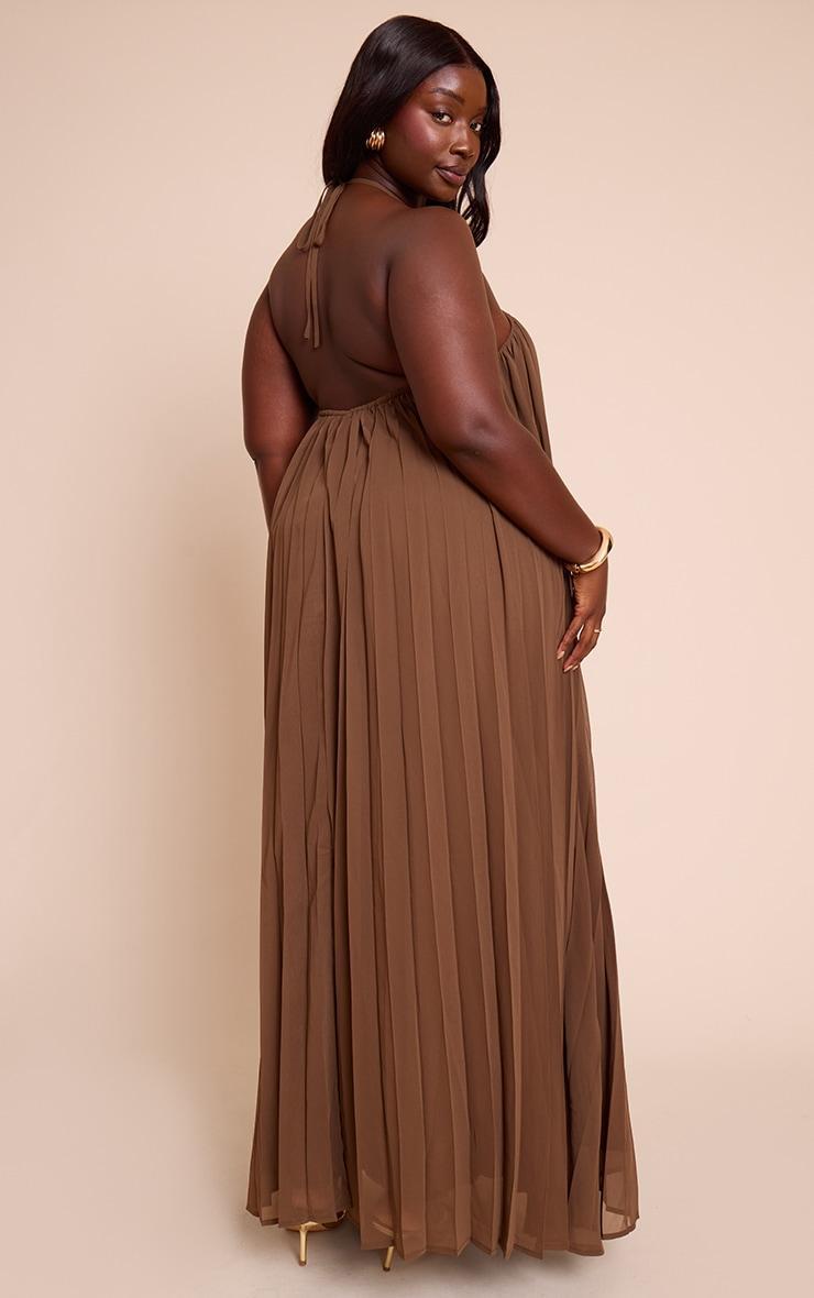 Plus Chocolate Printed Pleated Chiffon Halterneck Maxi Dress Product Image