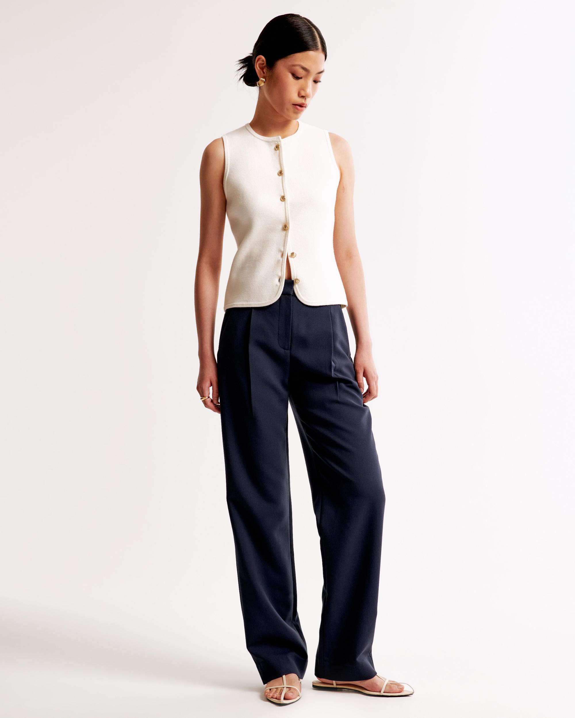 Curve Love A&F Quinn Tailored Straight Pant Product Image