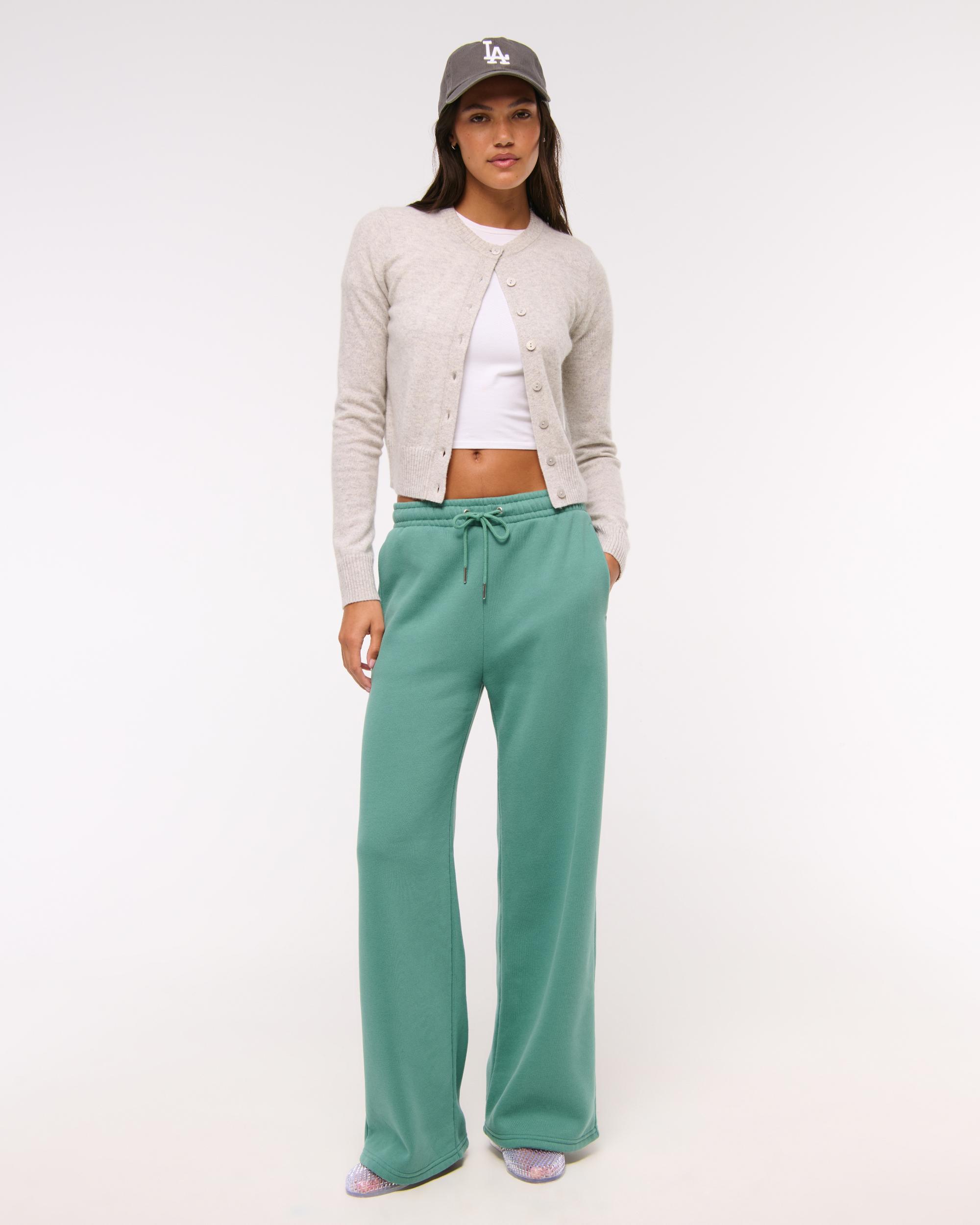 Essential Wide Leg Sunday Sweatpant Product Image