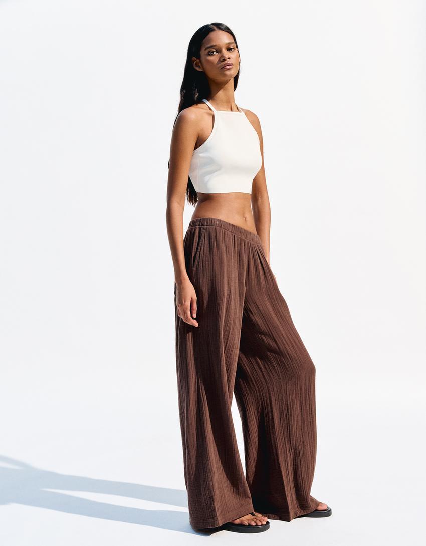 Wide-leg rustic double cloth pants Product Image