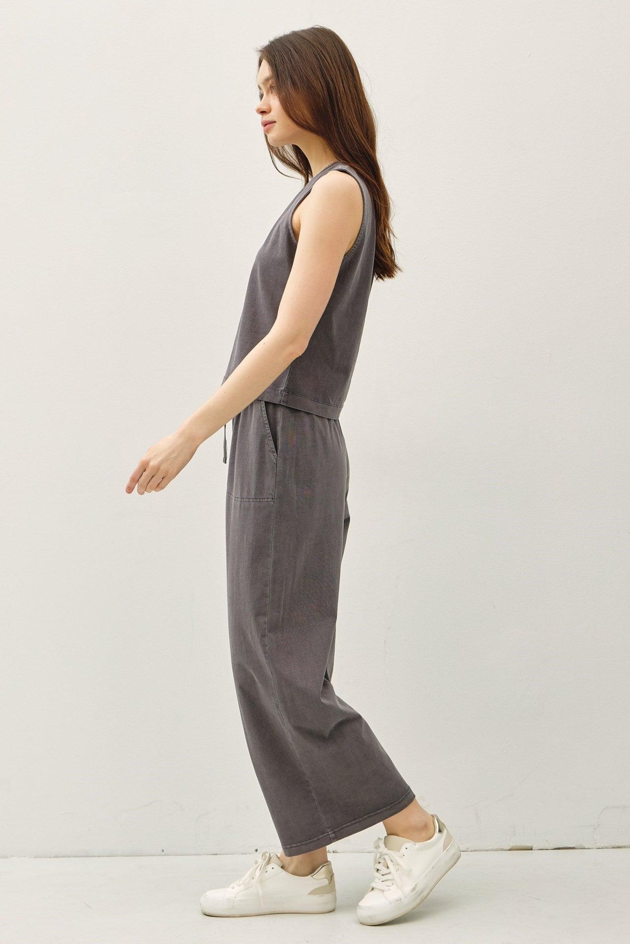 UB BASICS: WASHED & CROPPED TANK Product Image