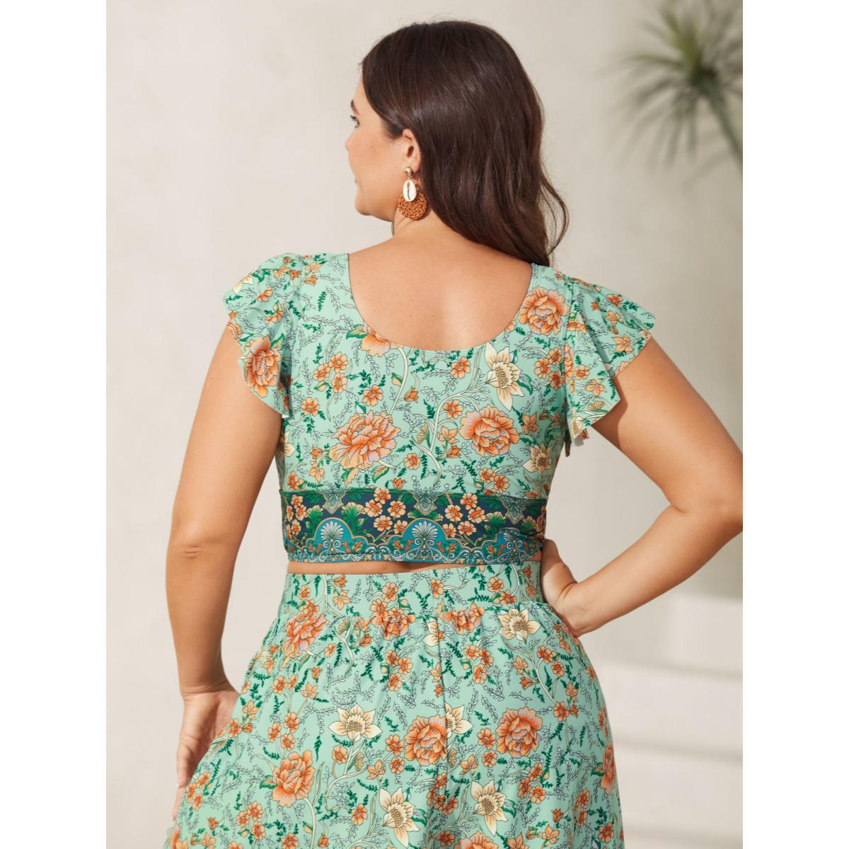 Plus Size Breezy Floral Print Ruffled Swim Top Women's Swimwear Mint Beach Ruffles High stretch Skinny Overlap Collar Curve Swim Tops BloomChic 28/5X Product Image