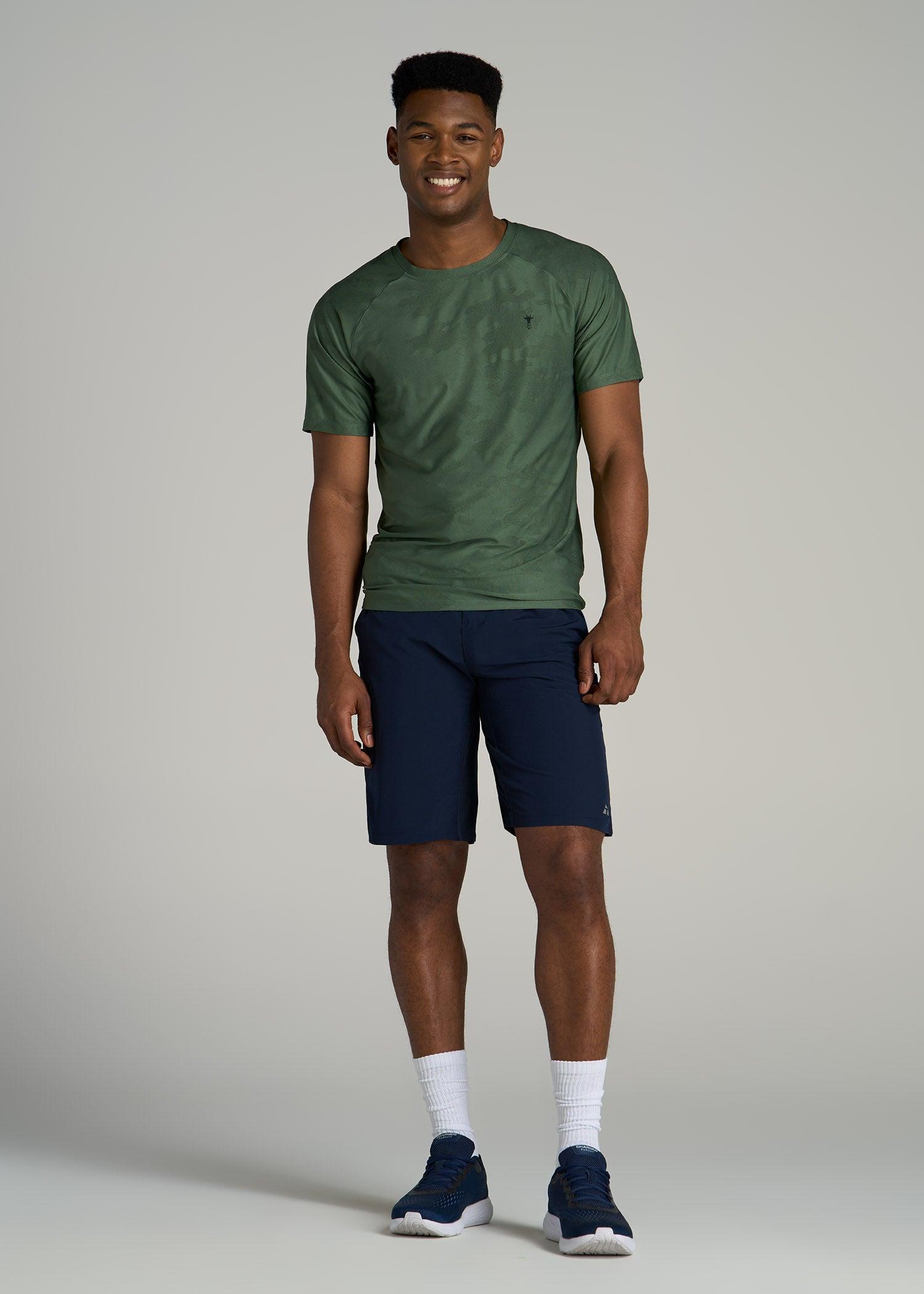 Jacquard Training T-Shirt for Tall Men in Forest Green Product Image