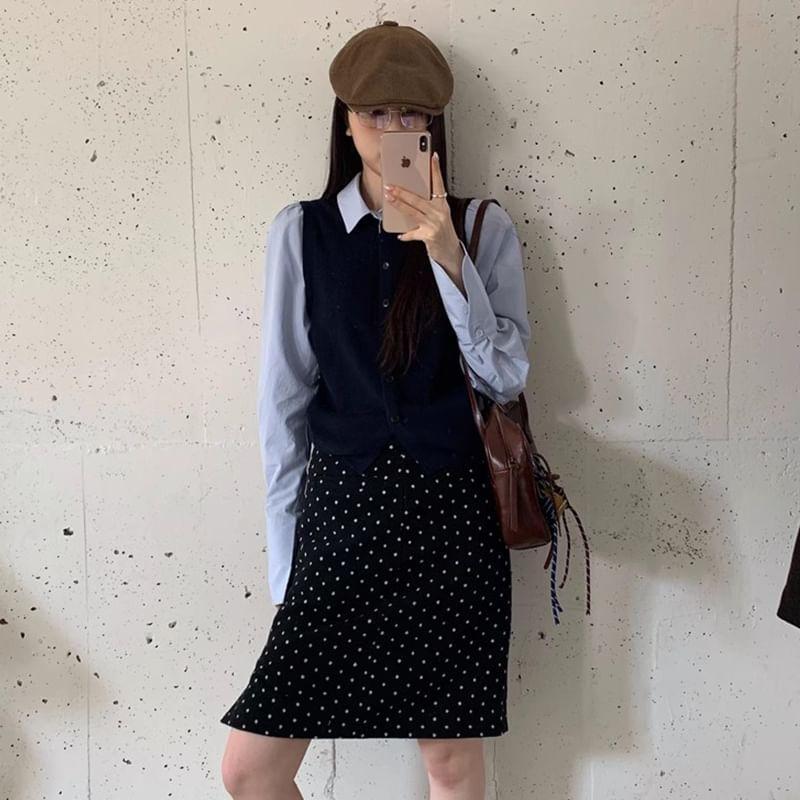 High Waist Dotted Mini Skirt Product Image
