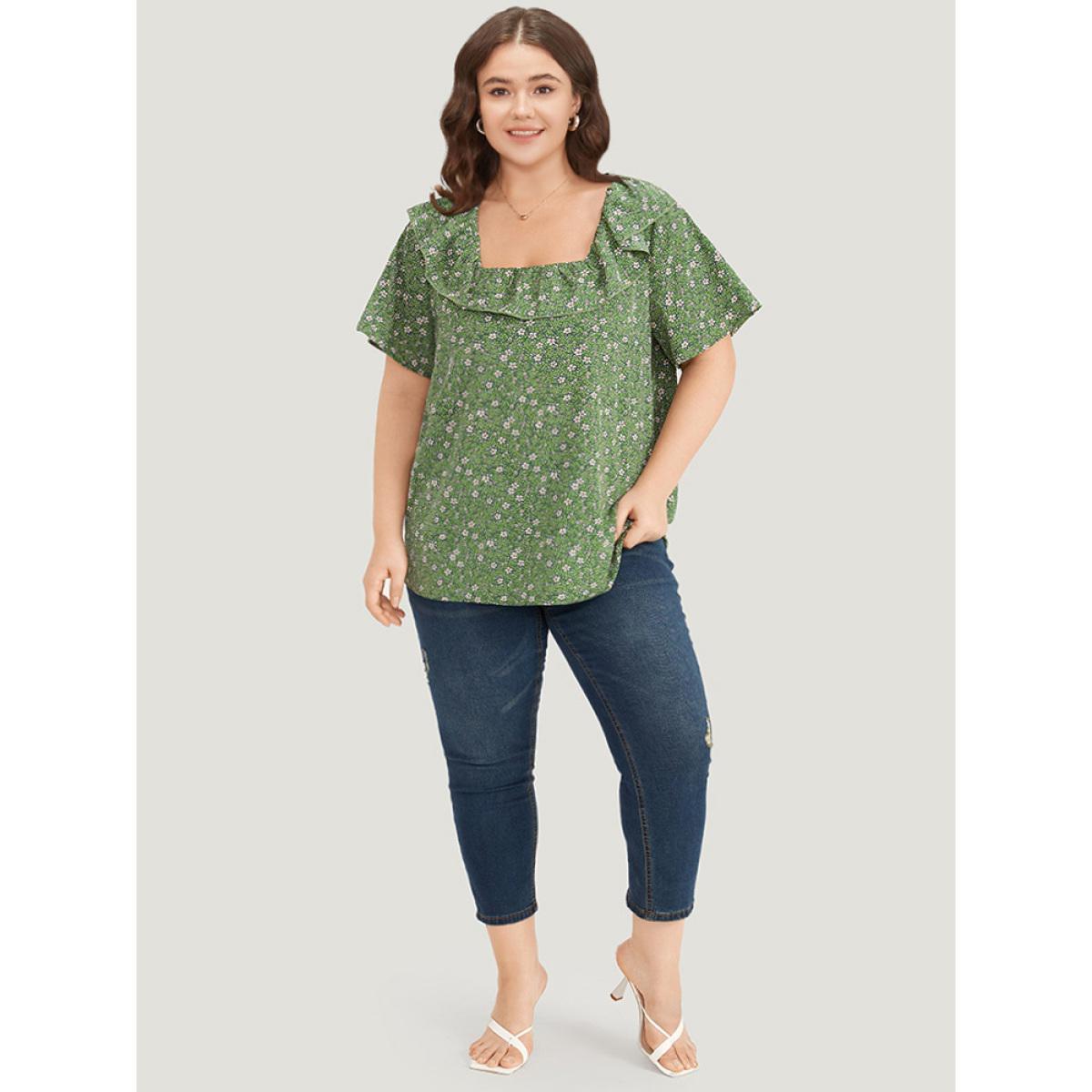 Plus Size Green Ditsy Floral Square Neck Flutter Trim Blouse Women Elegant Short sleeve Square Neck Dailywear Blouses BloomChic 12/L Product Image