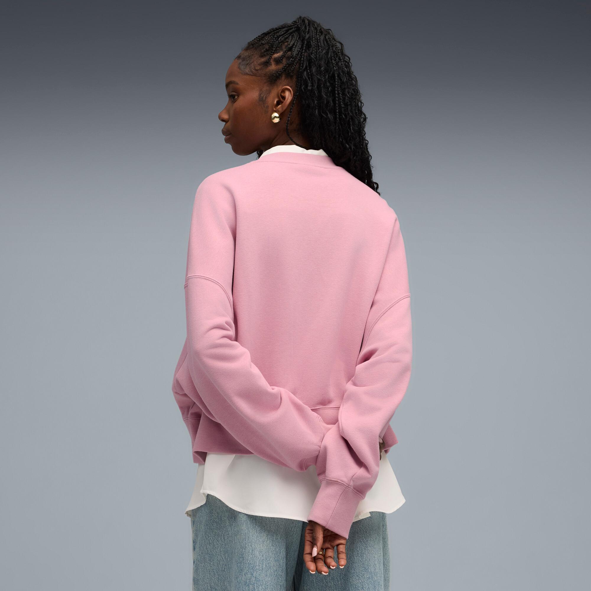 Wardrobe Essentials Women's Oversized Crew Sweatshirt Product Image