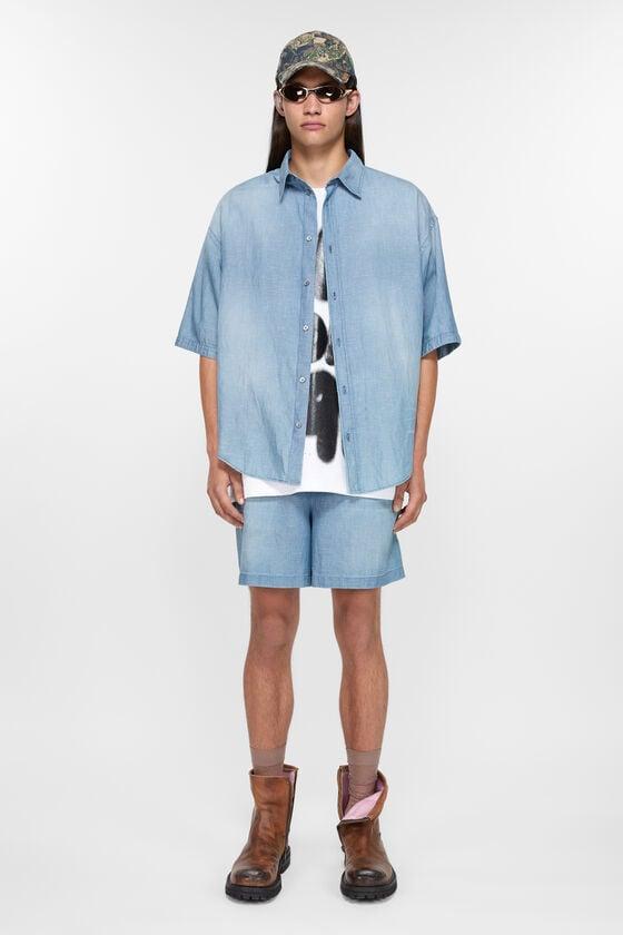 Shorts logo stamp Product Image