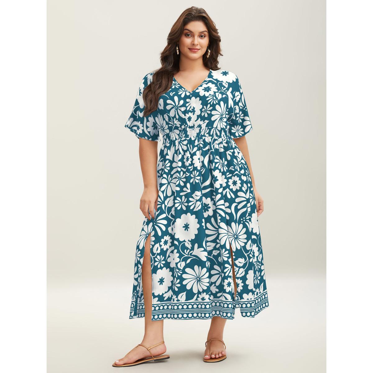 Plus Size Large Floral Print Pockets Midi Dress DarkGreen Women Slit V-neck Short sleeve Curvy BloomChic 26/4X Product Image
