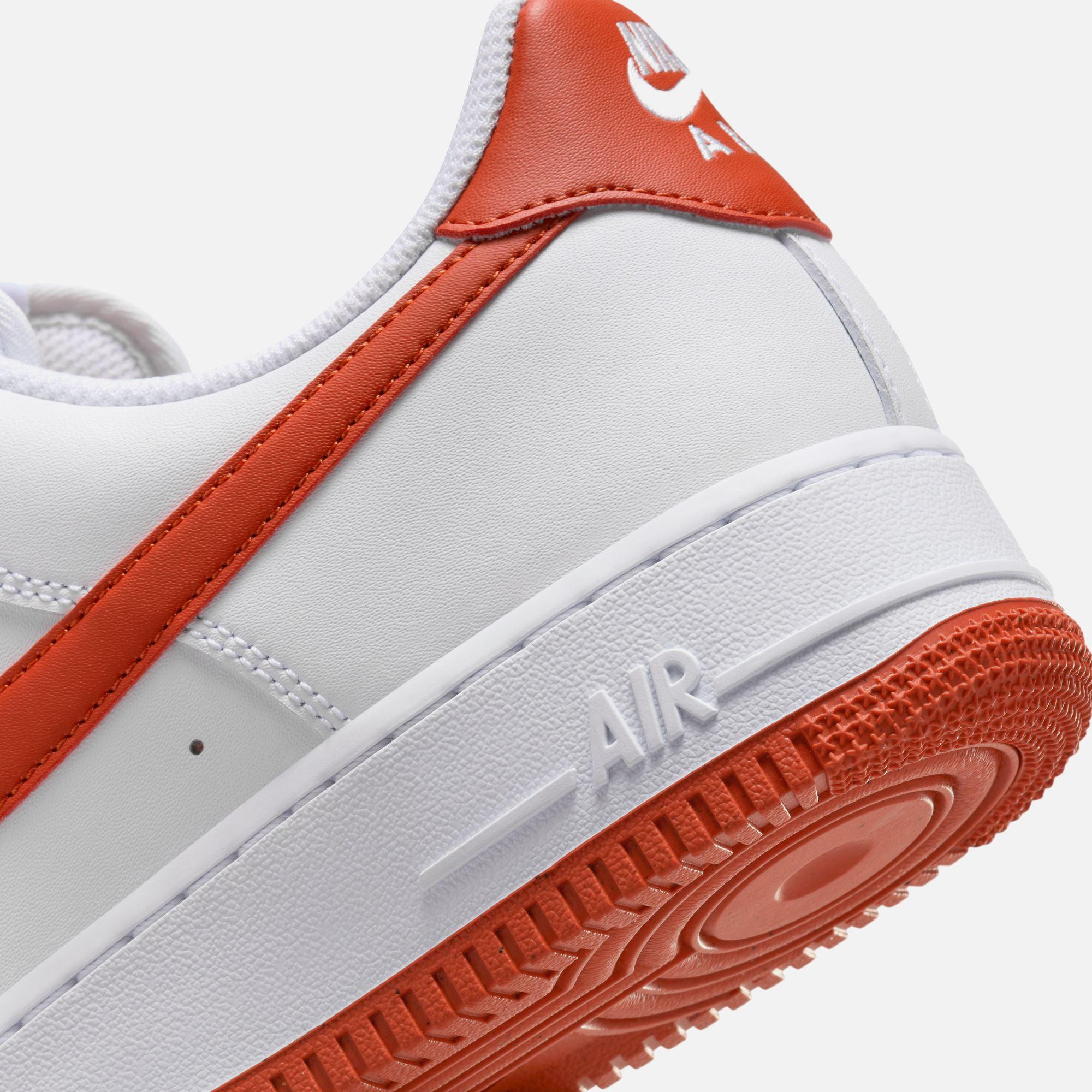 Nike Mens Nike Air Force 1 Low 07 - Mens Basketball Shoes Product Image
