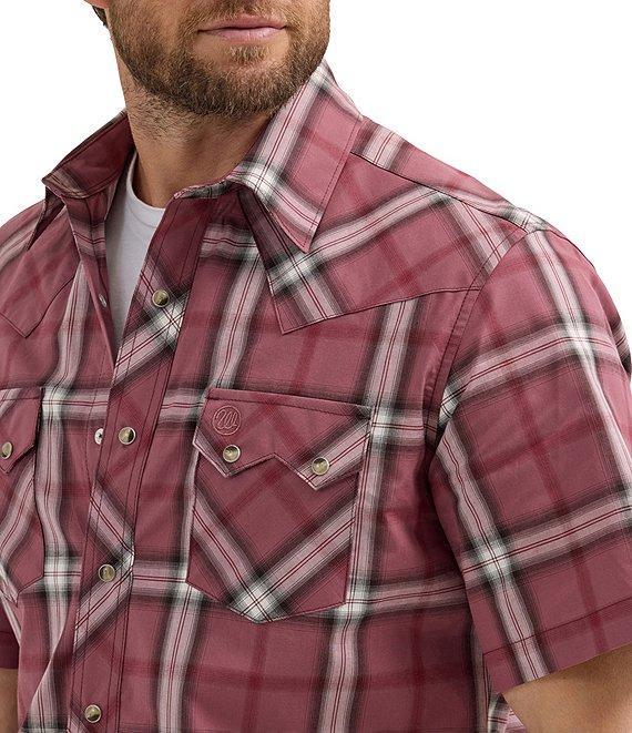 Wrangler® Sawtooth Large Plaid Short Sleeve Woven Shirt Product Image