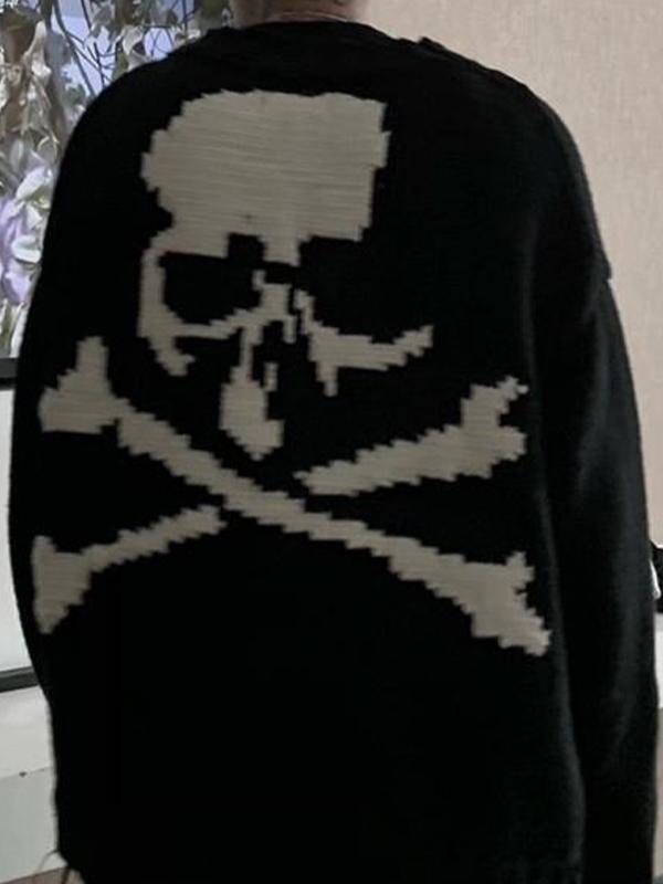 Men's Skull Tattered Hem Loose Sweater Product Image