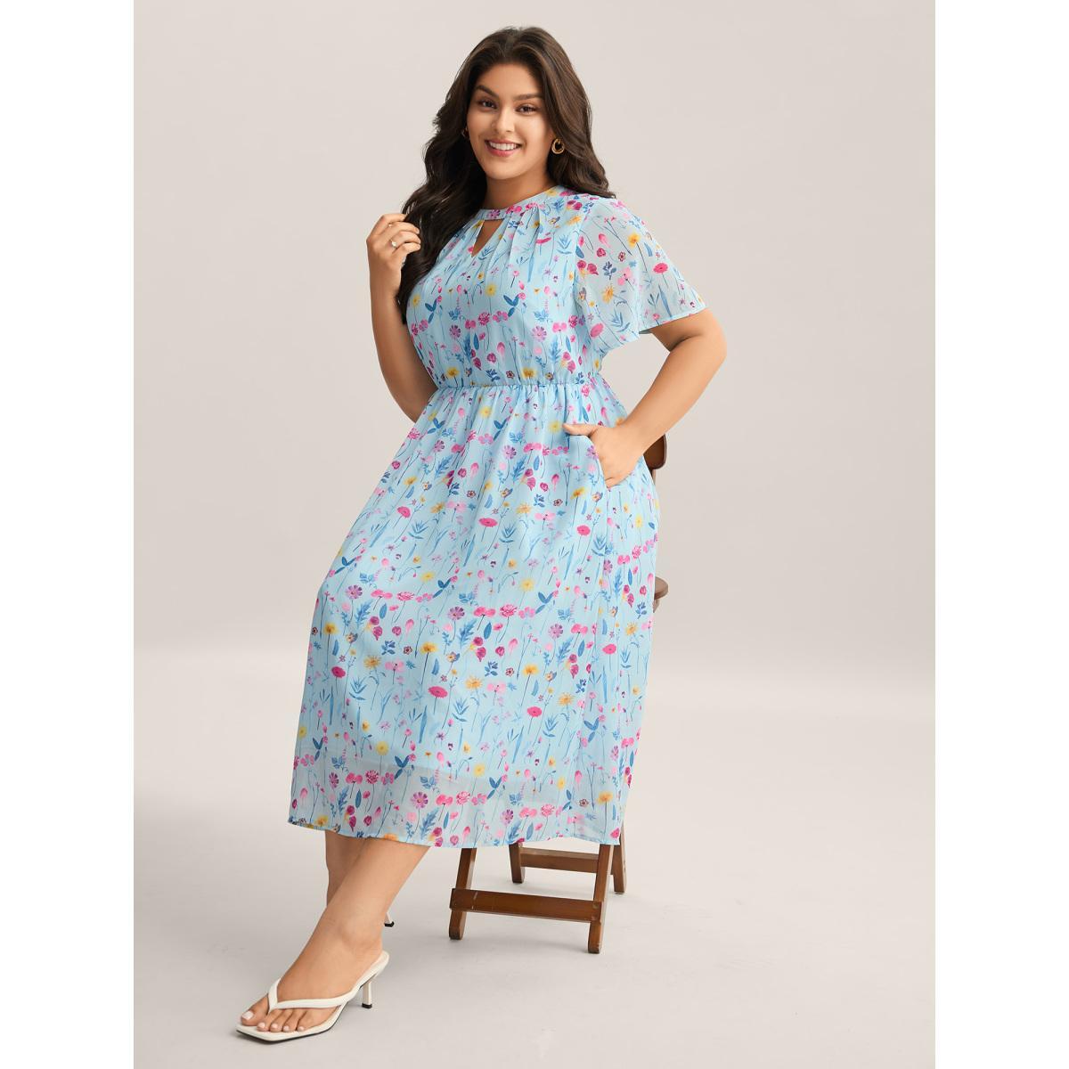 Plus Size Garden Print Stretchy Sheer Midi Dress LightBlue Women Round Neck Short sleeve Curvy BloomChic 26/4X Product Image