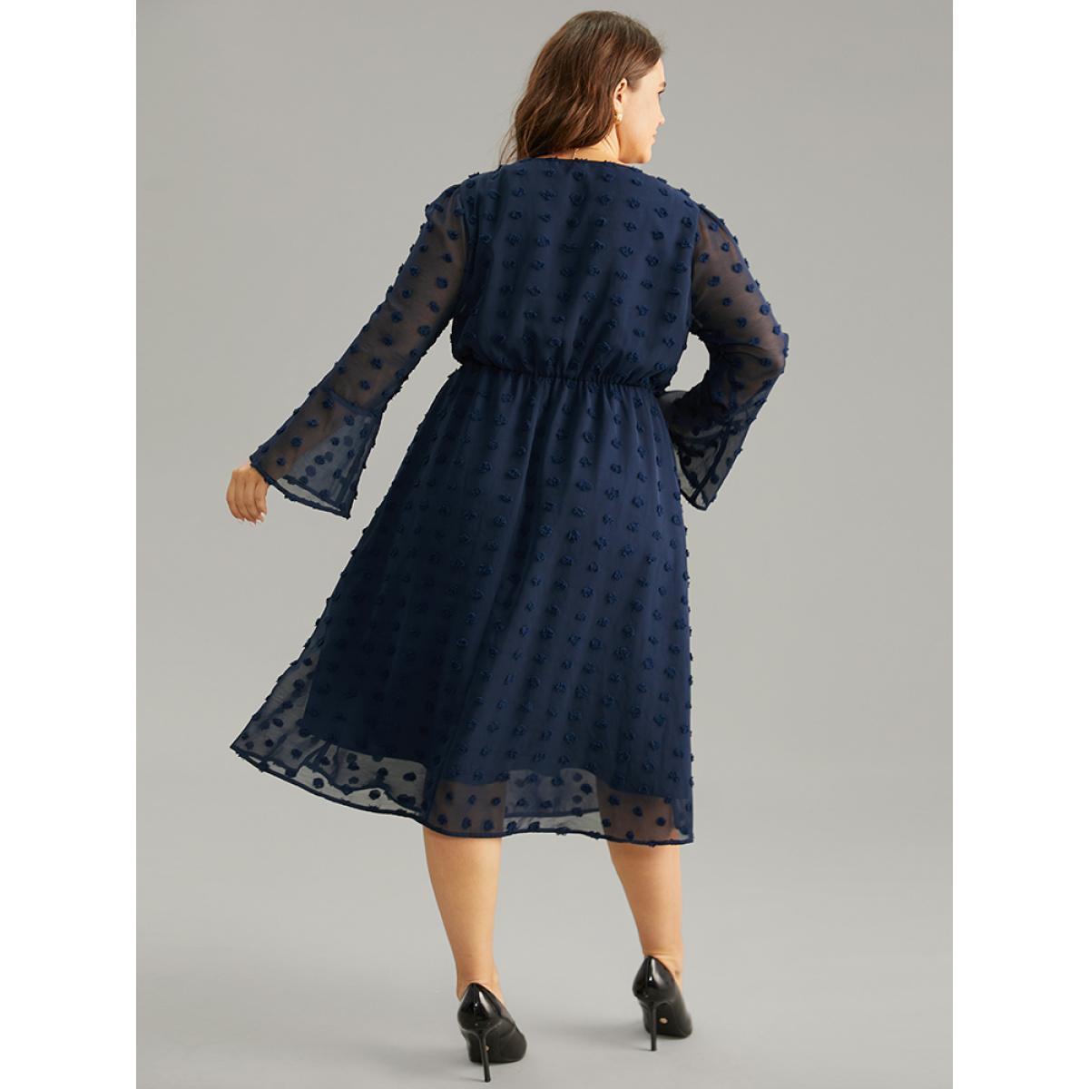 Plus Size Plain Texture Elastic Waist Jacquard Dress Indigo Women At the Office Texture V-neck Long Sleeve Curvy Midi Dress BloomChic 18-20/2X Product Image