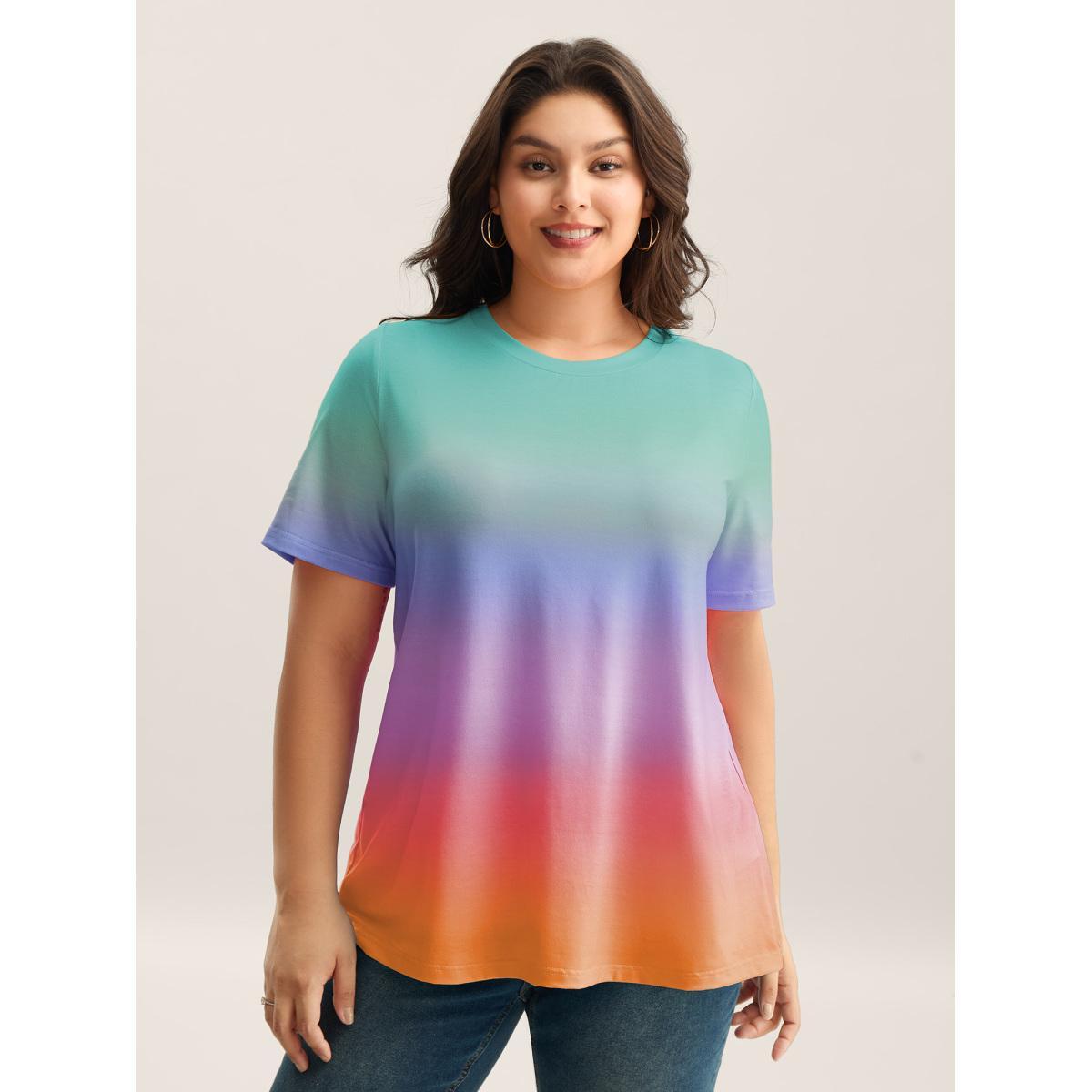 Plus Size Ombre Gradient Crew Neck Curvy T-Shirt Mint Women Non Round Neck Everyday-Casual T-shirts BloomChic 22-24/3X Product Image