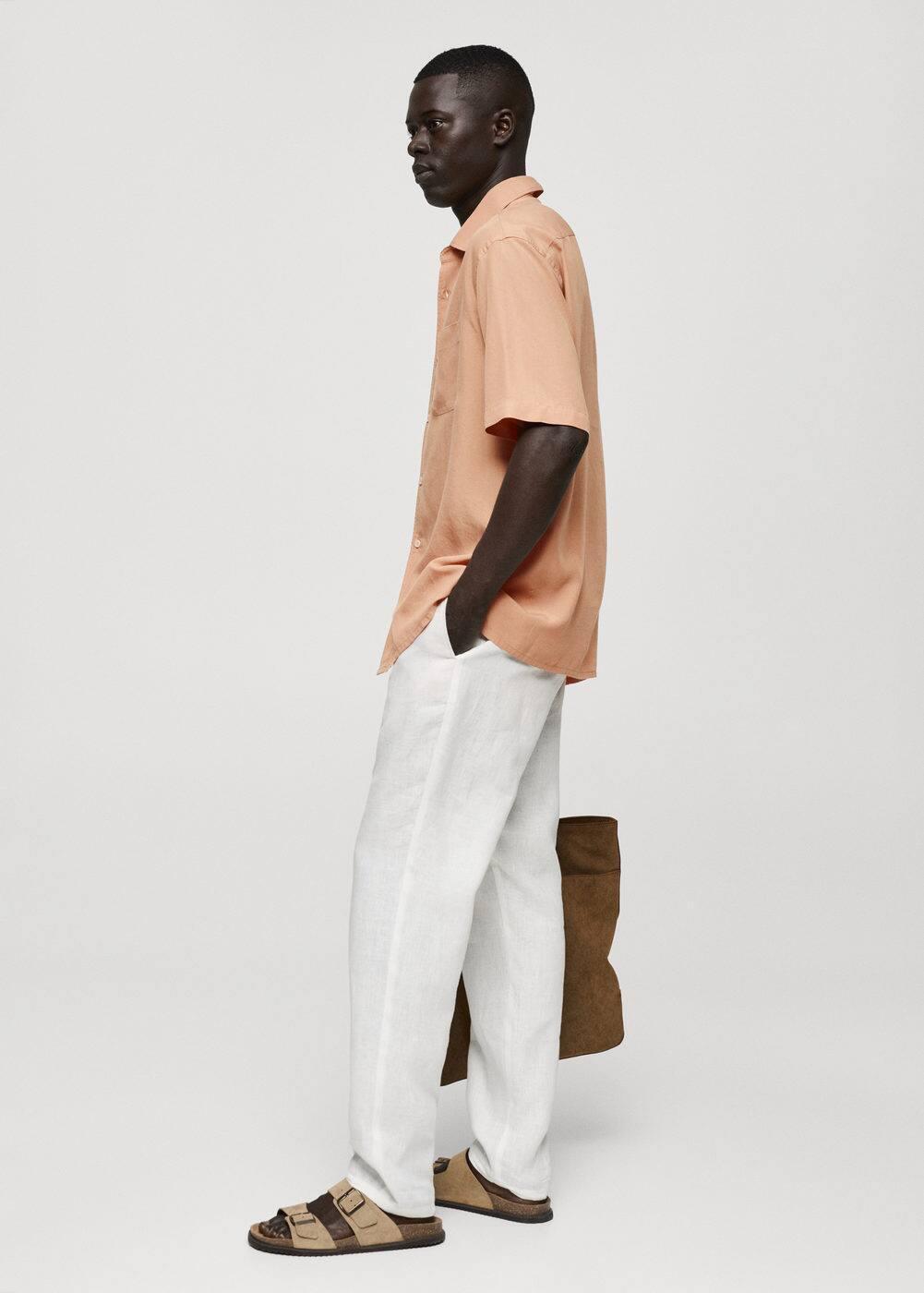 Relaxed-fit 100% Tencel shirt - Men | MANGO USA Product Image
