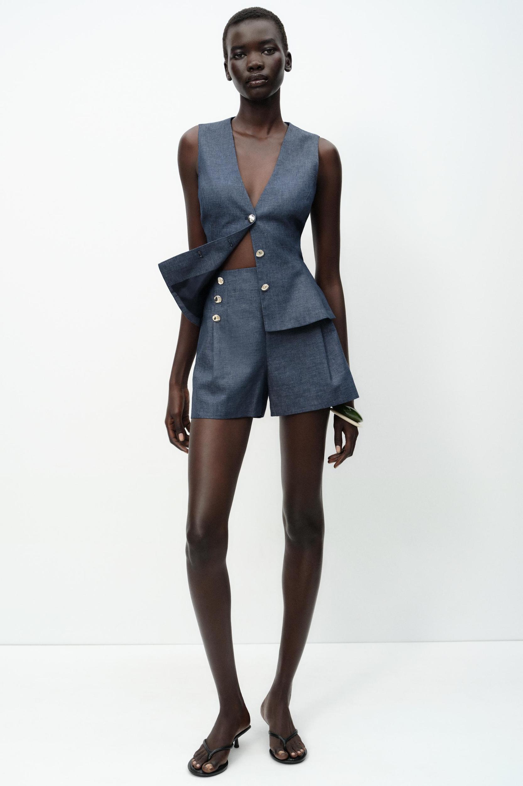 LINEN PEPLUM VEST Product Image