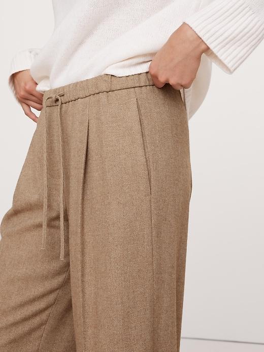 Mid-Rise Pull-On Italian Flannel Pant Product Image