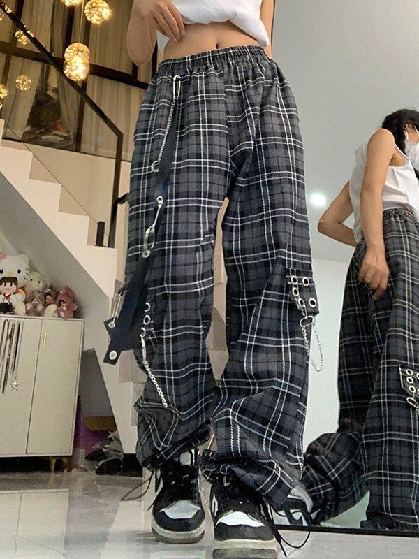 Vintage Check Cargo Pants Product Image