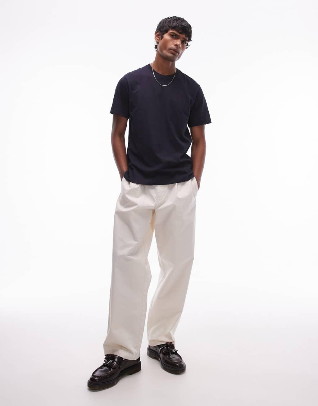 ARKET t-shirt in dark blue Product Image