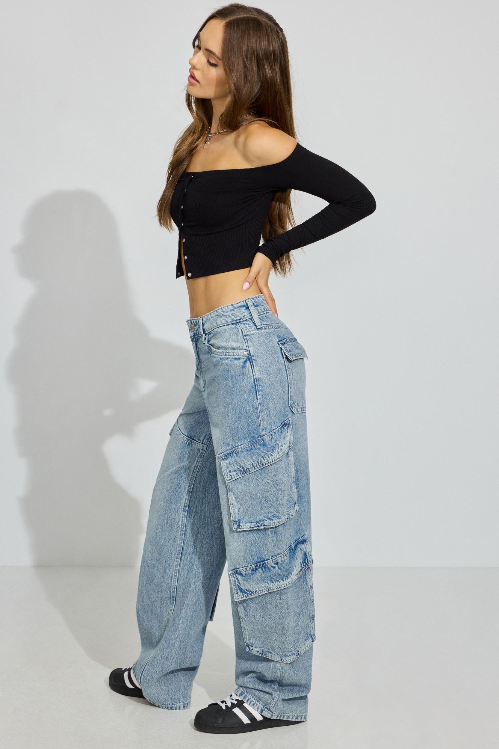 Extreme Baggy Cargo Pants Product Image