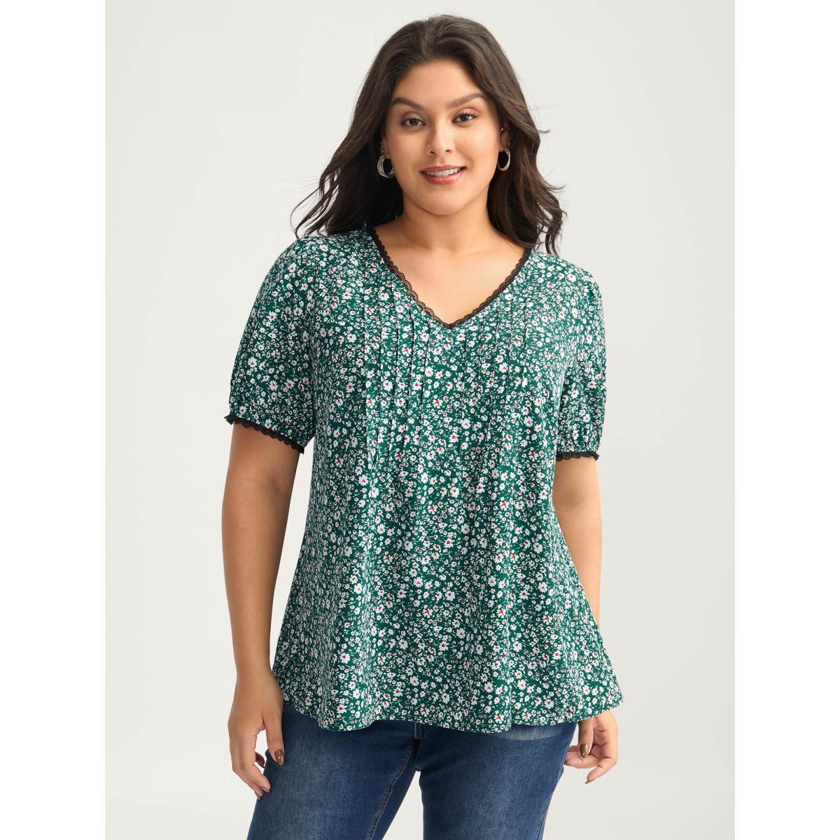 Plus Size DarkGreen Ditsy Floral Print Lace Trim Blouse Women Short sleeve V-neck Everyday-Elegant Blouses BloomChic 12/L Product Image