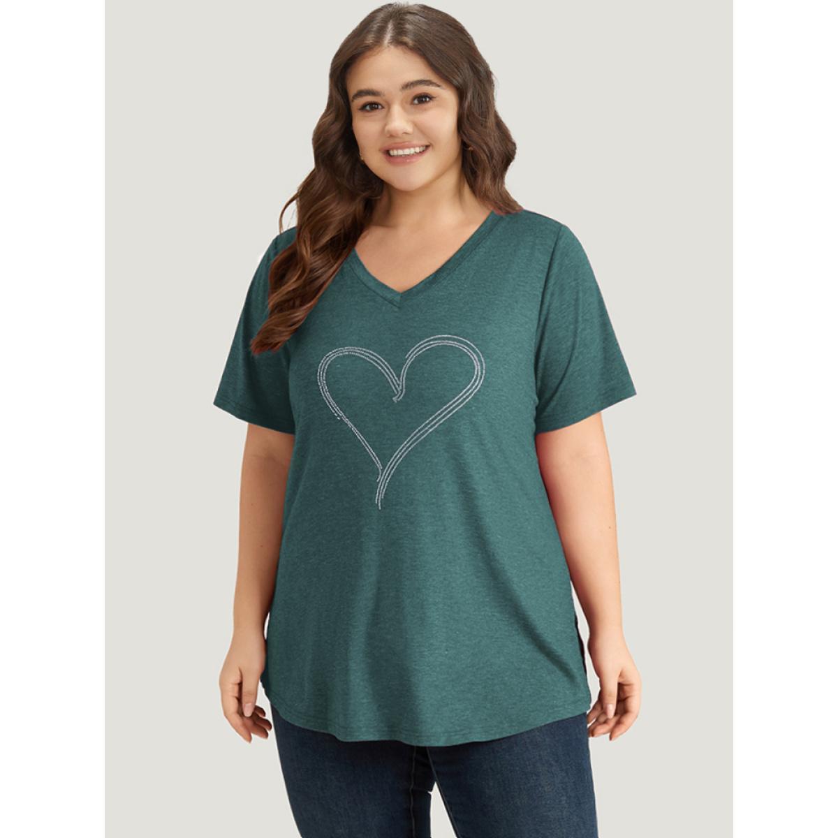 Plus Size Solid Heart Rhinestone V Neck T-shirt DarkGreen Women Casual Plain Heart Print Dailywear T-shirts BloomChic 28/5X Product Image