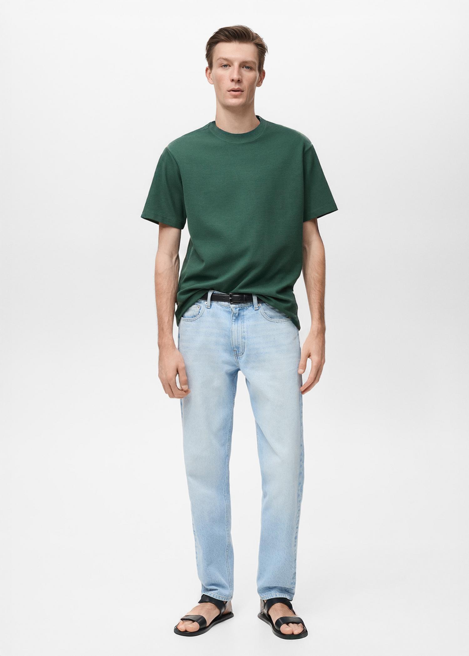 Regular-fit textured t-shirt - Men | MANGO USA Product Image