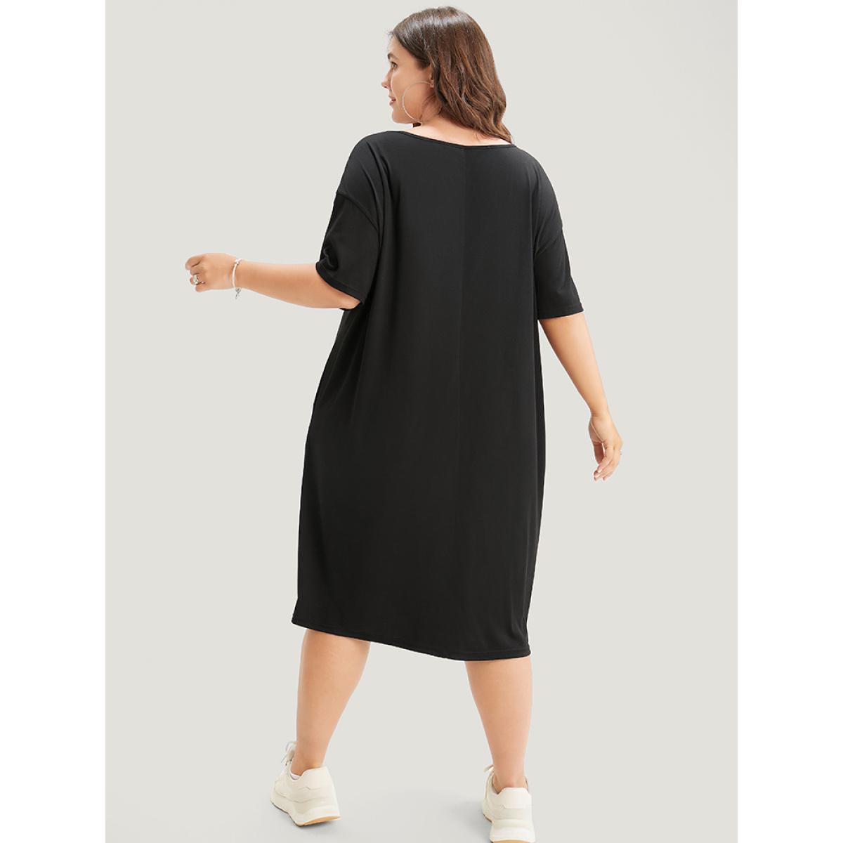 Plus Size Leopard Contrast Pocket Arc Hem Dress Black Women Casual Contrast V-neck Short sleeve Curvy Knee Dress BloomChic 10/M Product Image