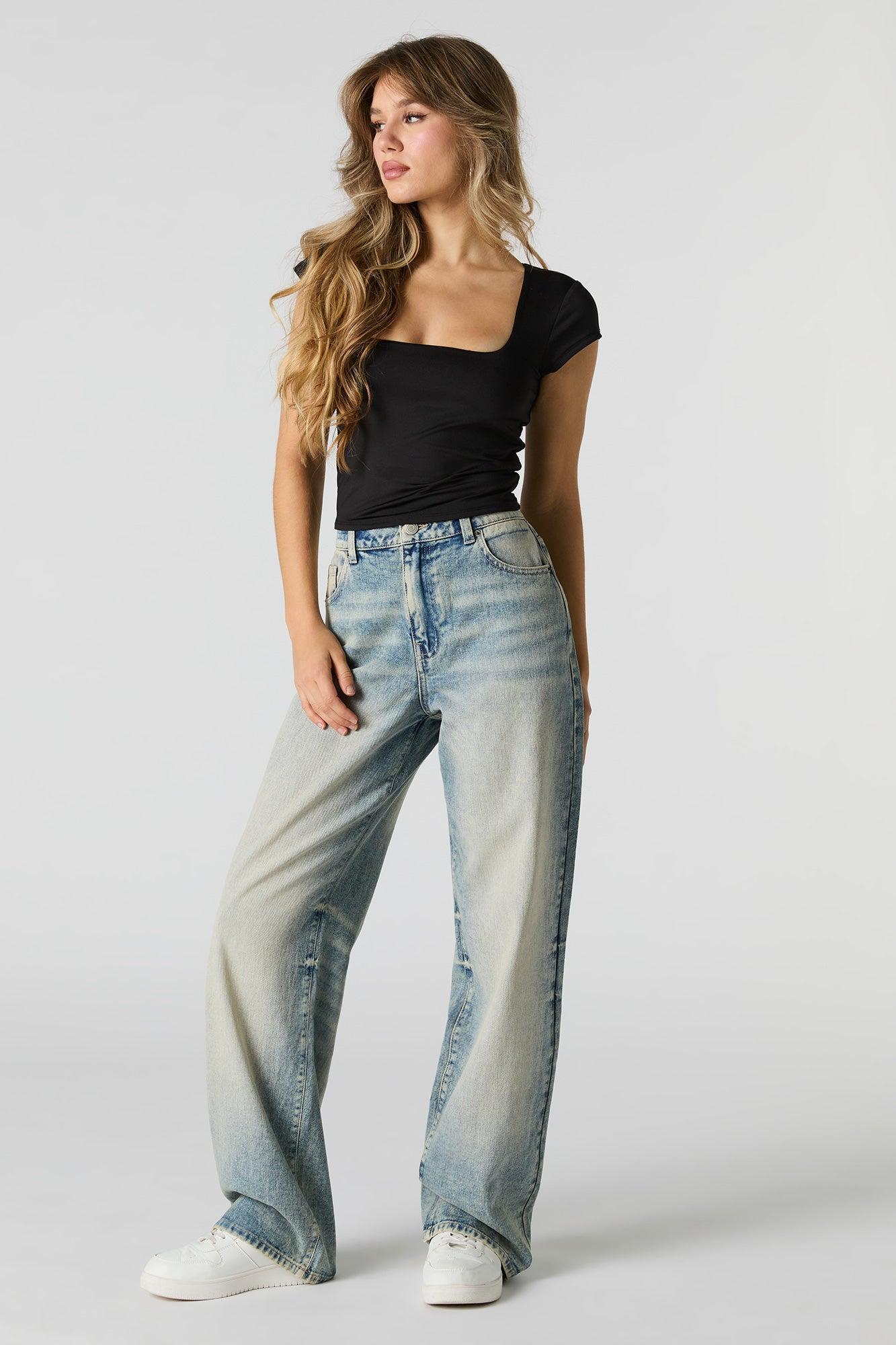 Contour Square Neck Cap Sleeve Crop Top Female Product Image