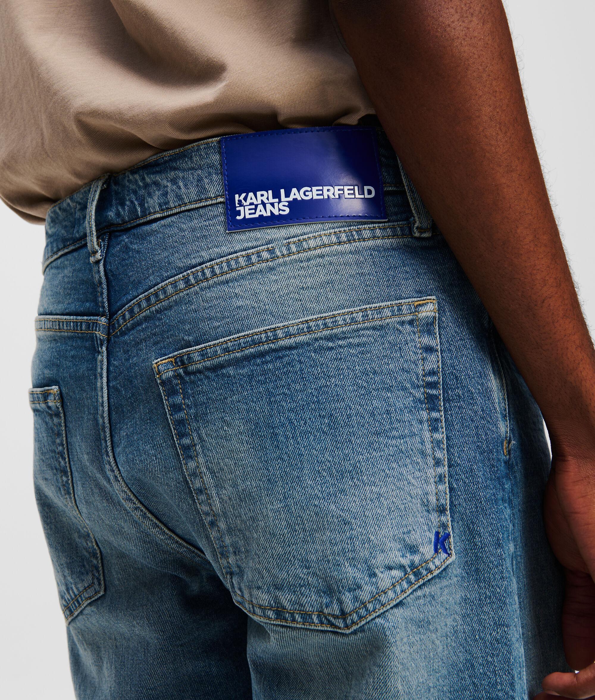 STRAIGHT JEANS Product Image