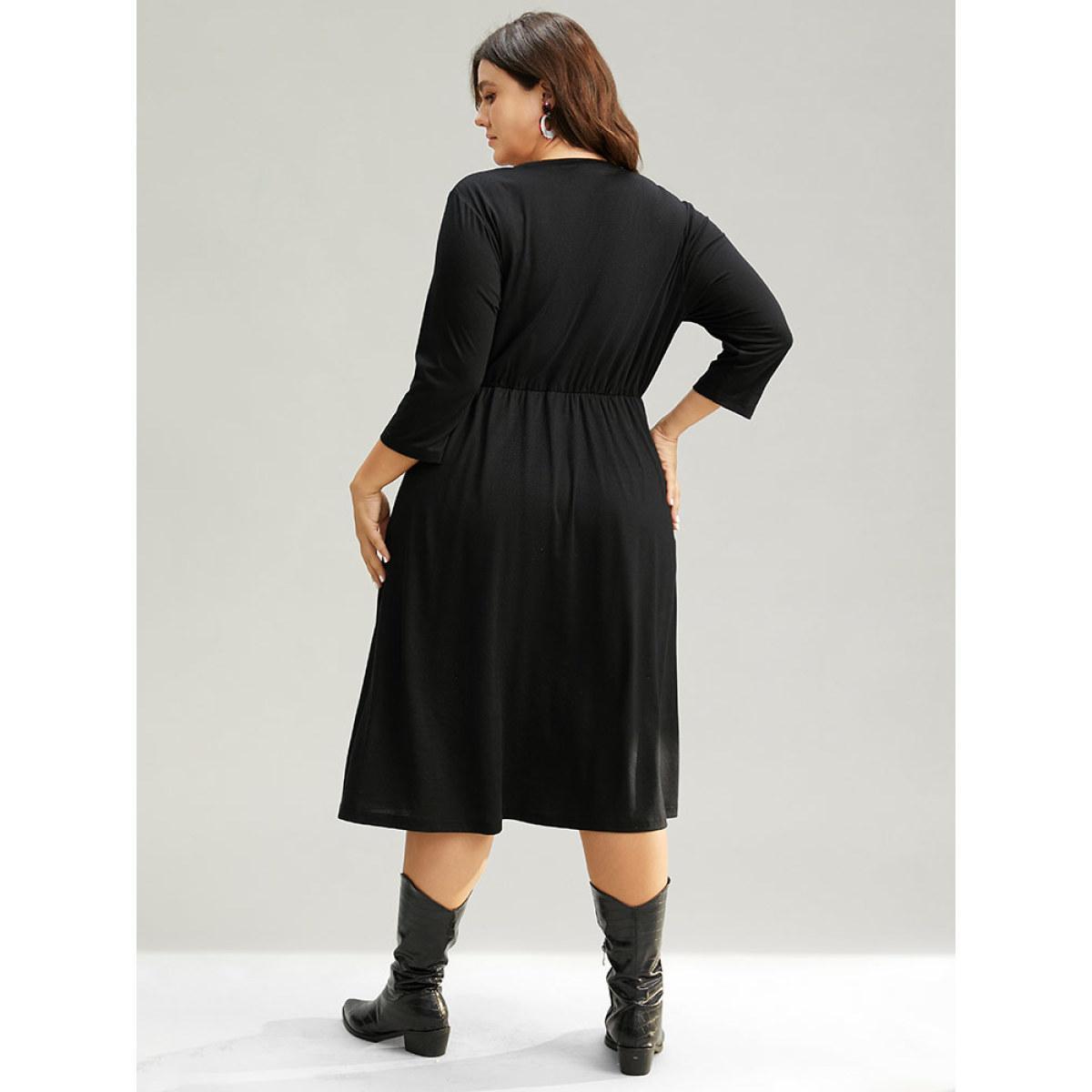 Plus Size Christmas Embroidered Star Elastic Waist Dress Black Women Casual Embroidered Round Neck Elbow-length sleeve Curvy Midi Dress BloomChic 14-16/1X Product Image