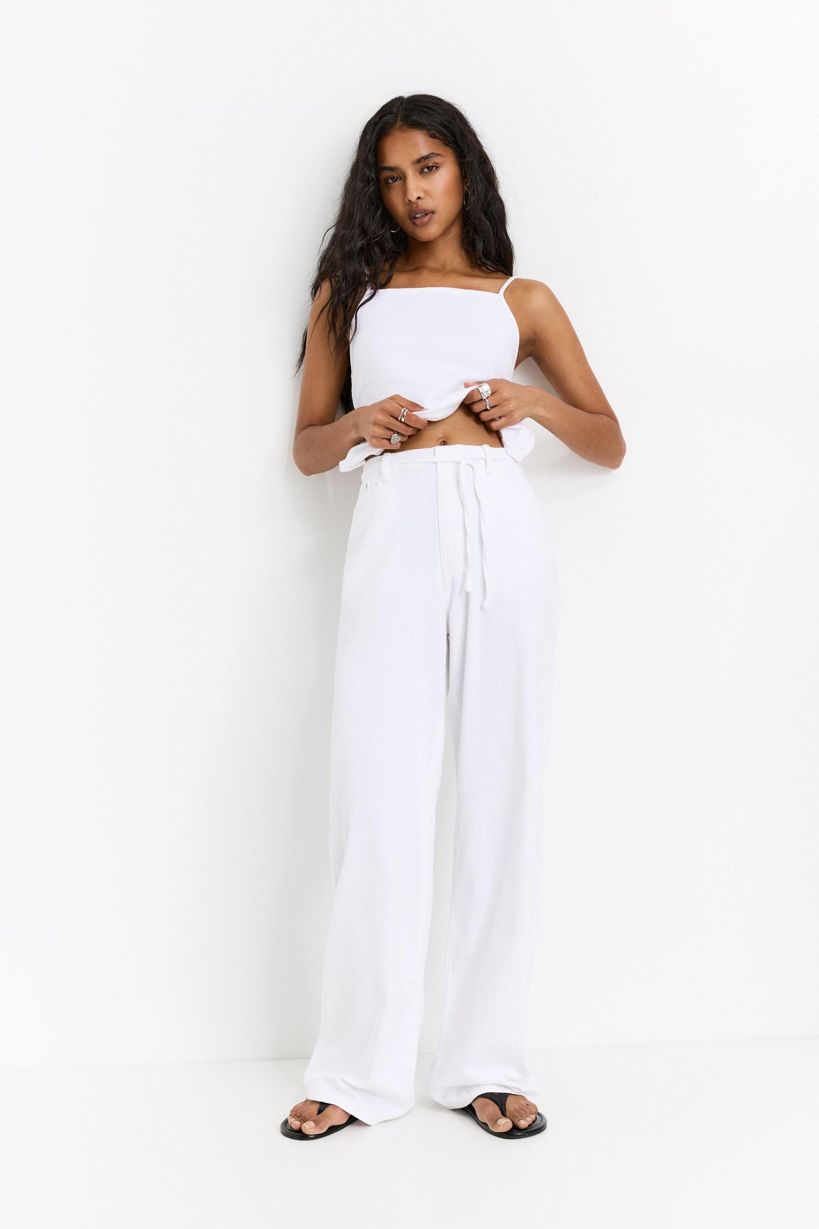 Baggy jeans with drawstring Product Image
