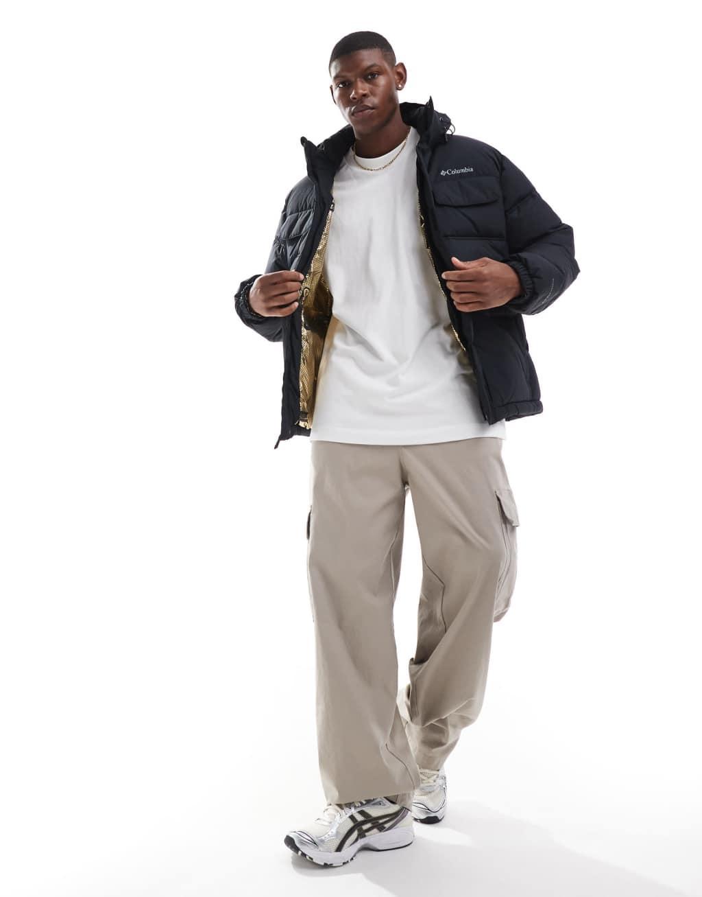 Columbia Landroamer puffer jacket in black Product Image
