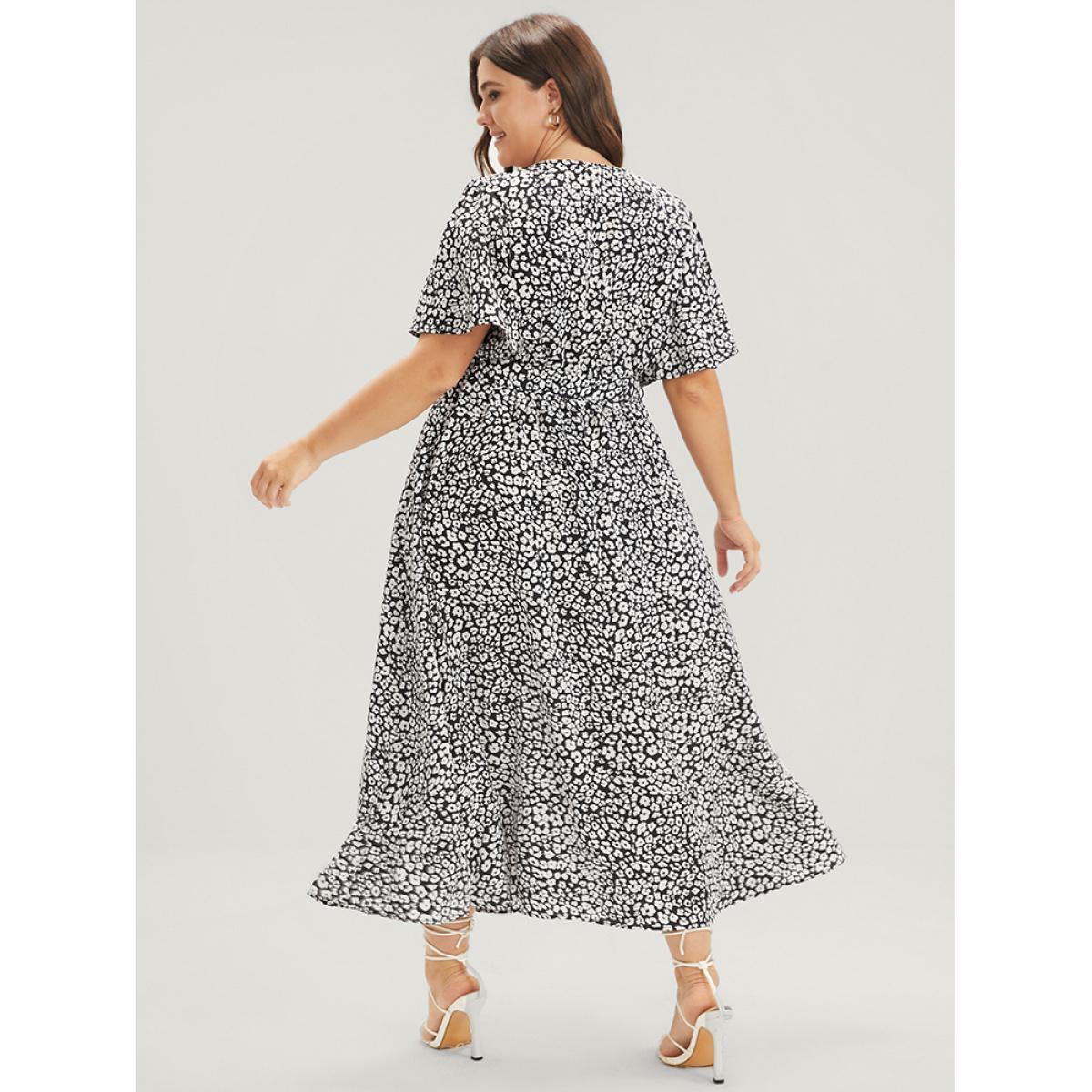 Plus Size Floral Knotted Pocket Flutter Button Wrap Dress BlackFlower Women Elegant Belted V-neck Short sleeve Curvy Midi Dress BloomChic 18-20/2X Product Image