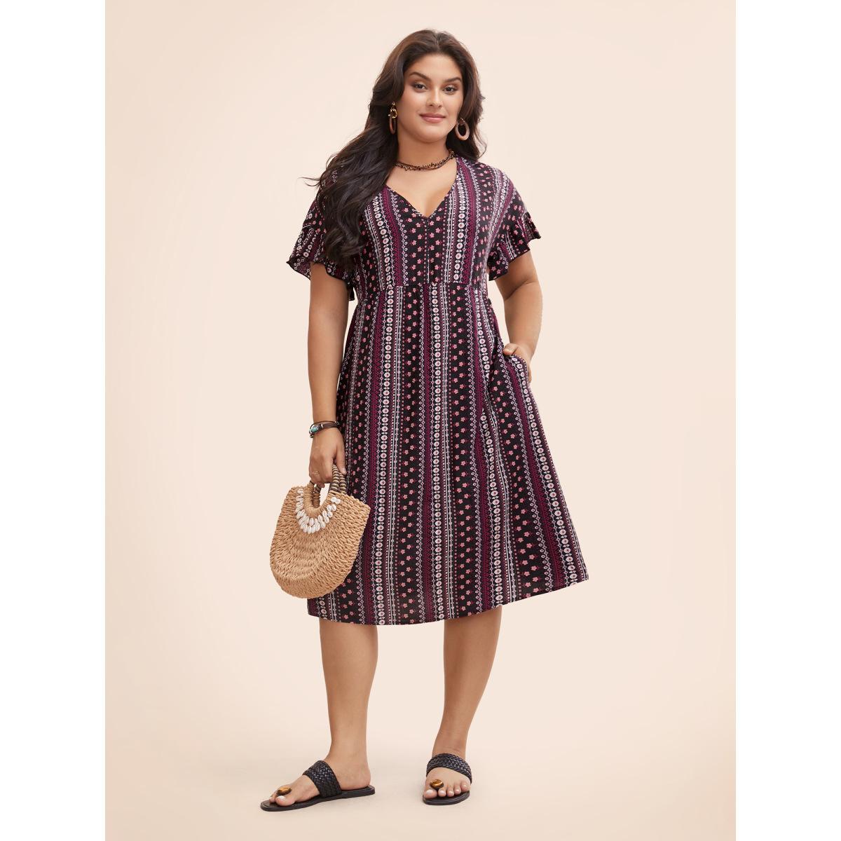 Plus Size Bandana Print Pocket V Neck Ruffle Sleeve Dress Purple Women Vacation Printed V-neck Short sleeve Curvy Midi Dress BloomChic 12/L Product Image