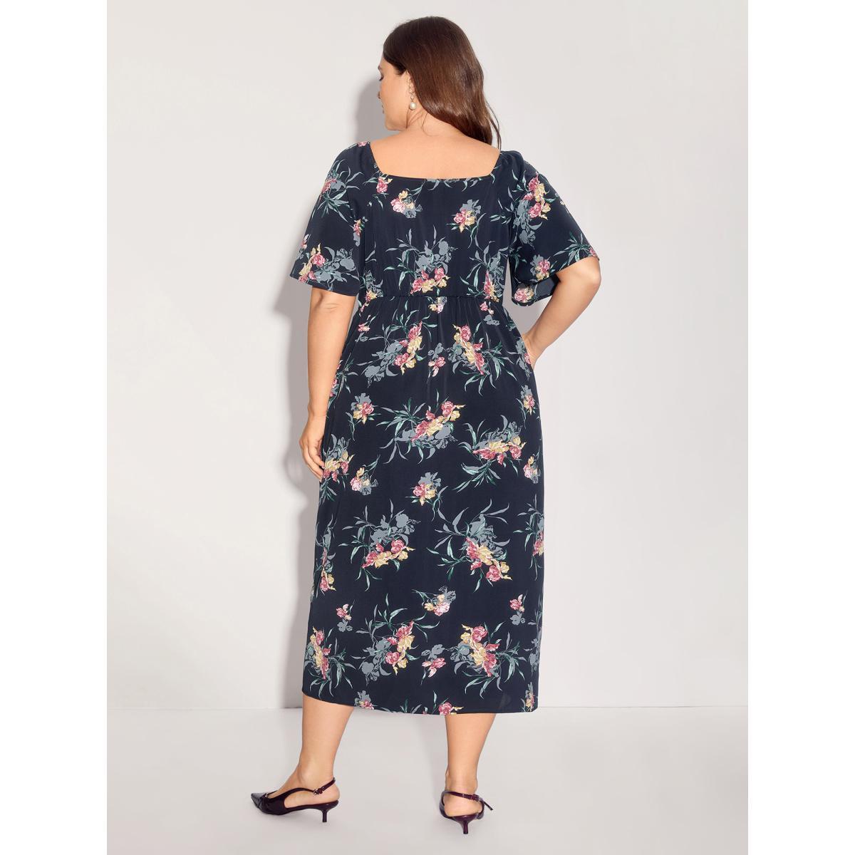 Plus Size Notched Collar Floral Print Overlap Midi Dress Indigo Women Pleated Notched collar Short sleeve Curvy BloomChic 12/L Product Image