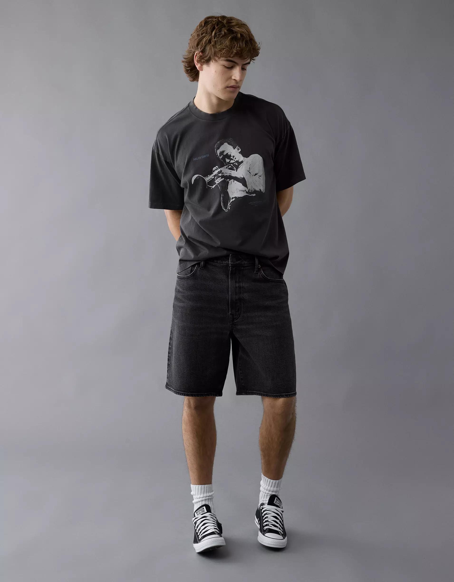 AE Boxy Miles Davis Graphic T-Shirt Product Image