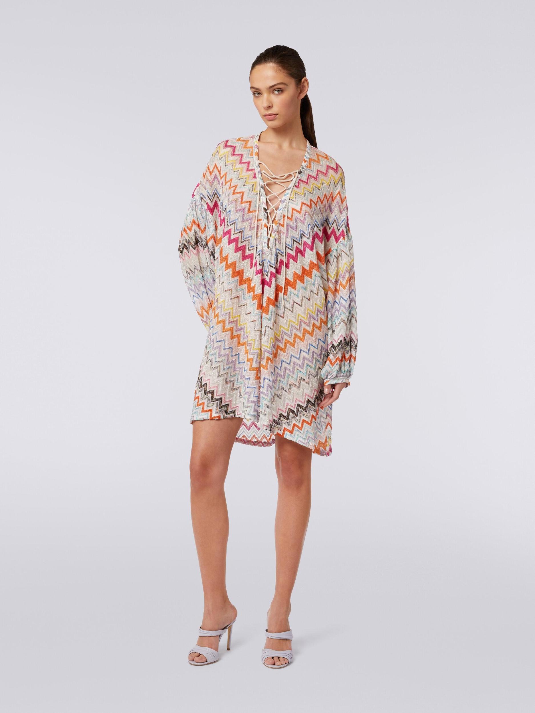 Short cover-up kaftan with zigzag pattern and lurex Product Image