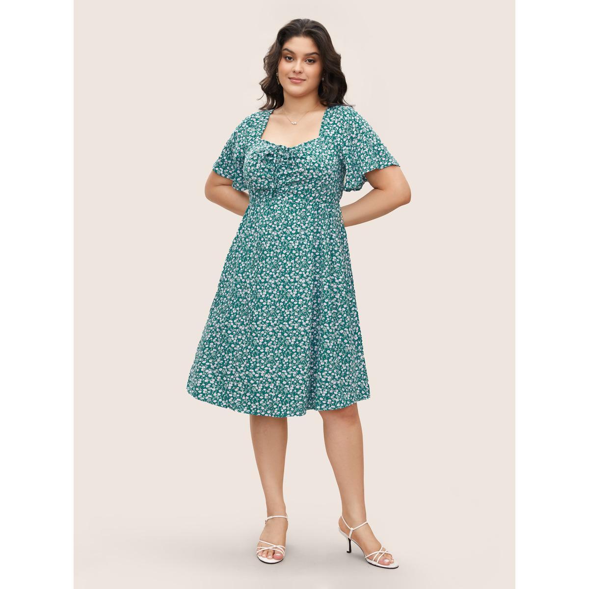 Plus Size Ditsy Floral Ruched Pocket Flutter Drawstring Knee Dress Emerald Women Elegant Non V-neck Short sleeve Curvy Knee Dress BloomChic 28/5X Product Image