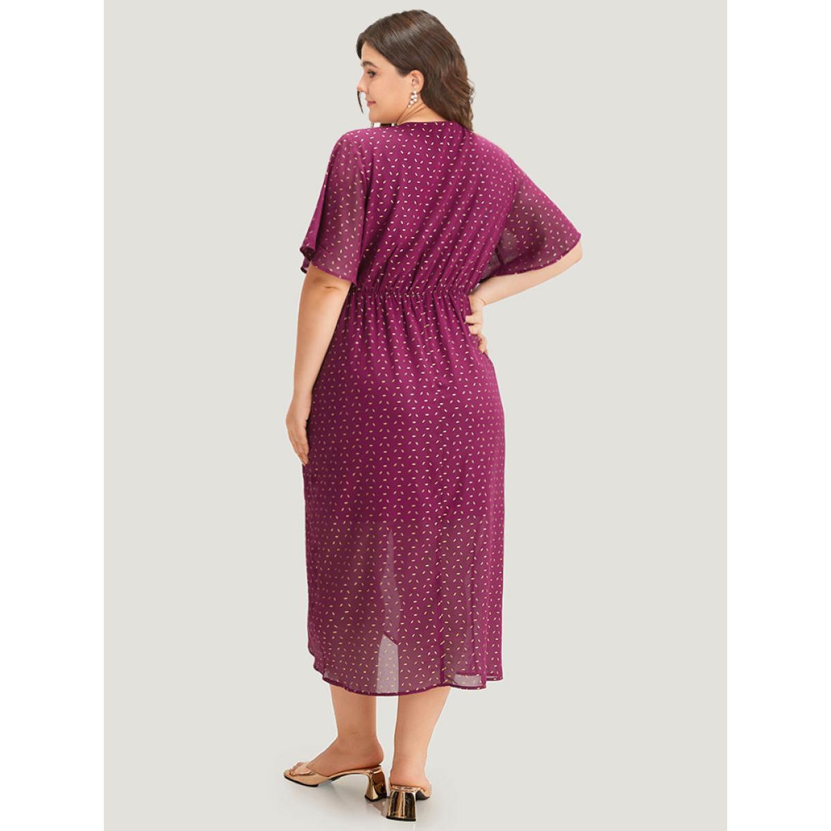 Plus Size Glitter Geo Graphic Pocket Wrap Hem Dress RedViolet Women Party Wrap V-neck Short sleeve Curvy Midi Dress BloomChic 22-24/3X Product Image