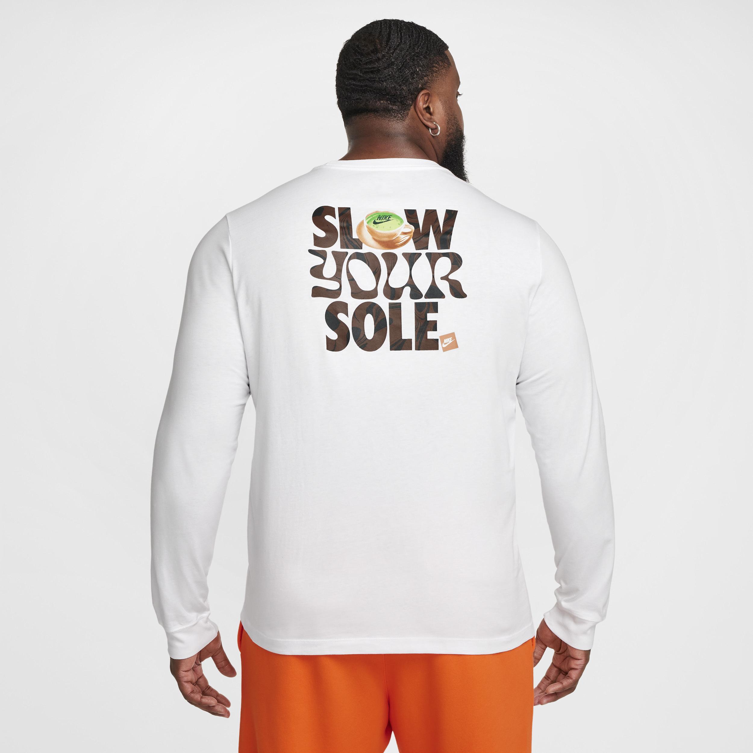 Men's Nike Sportswear Club Long-Sleeve T-Shirt Product Image