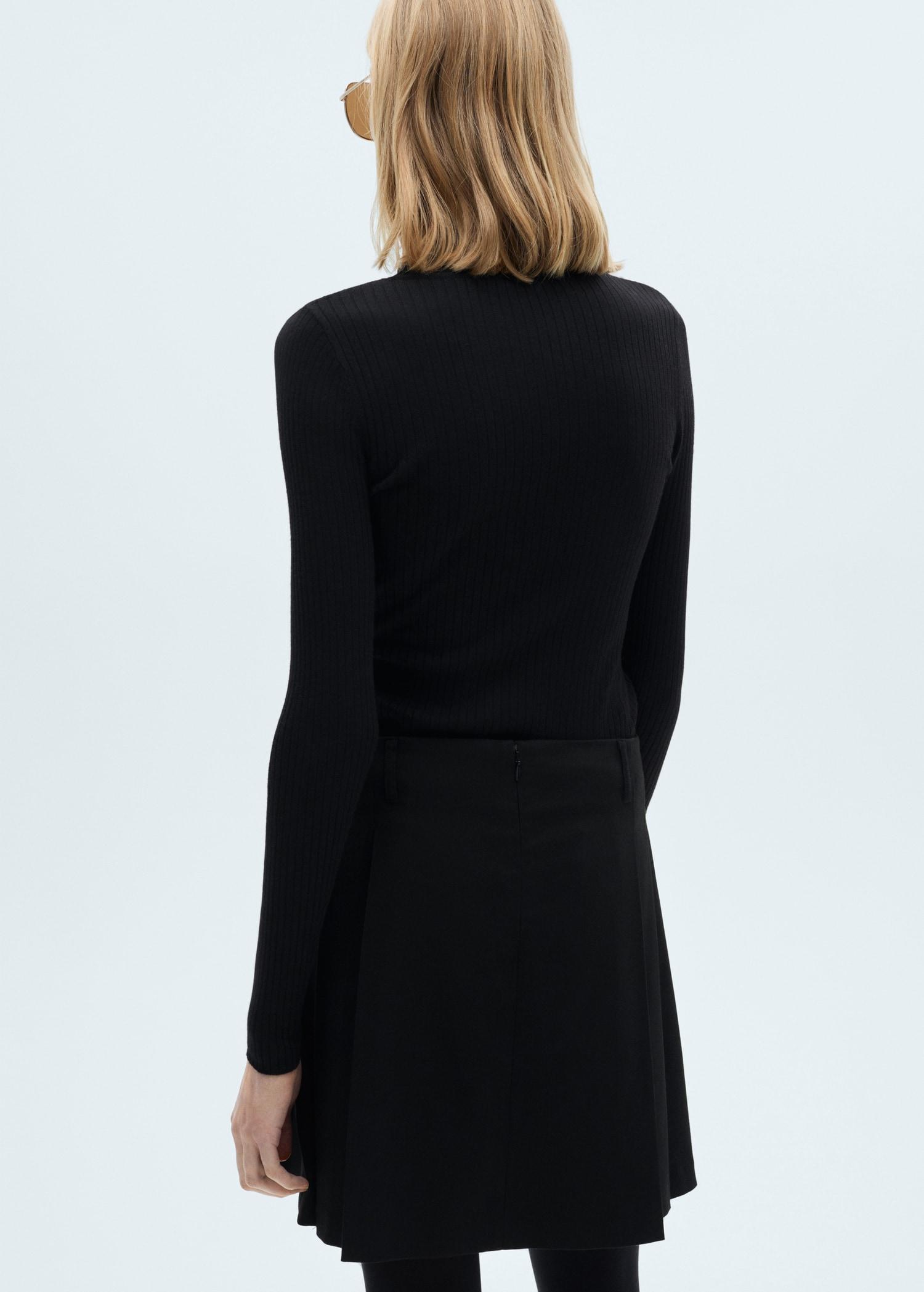 Wool blend turtleneck sweater - Women | MANGO USA Product Image