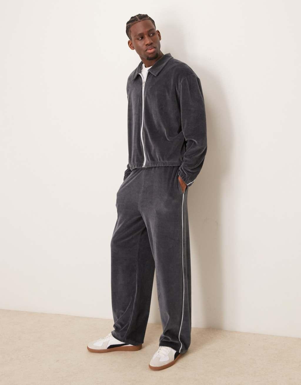 ASOS DESIGN super baggy sweatpants with piping in gray velour - part of a set Product Image