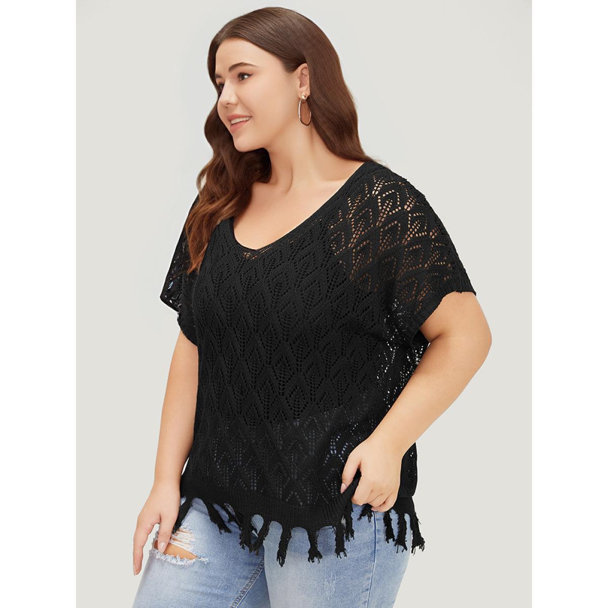Plus Size Plain Geometric Eyelet Patchwork Tassels Batwing Sleeve Pullover Black Women Casual Loose Short sleeve V-neck Dailywear Pullovers BloomChic 10/M Product Image