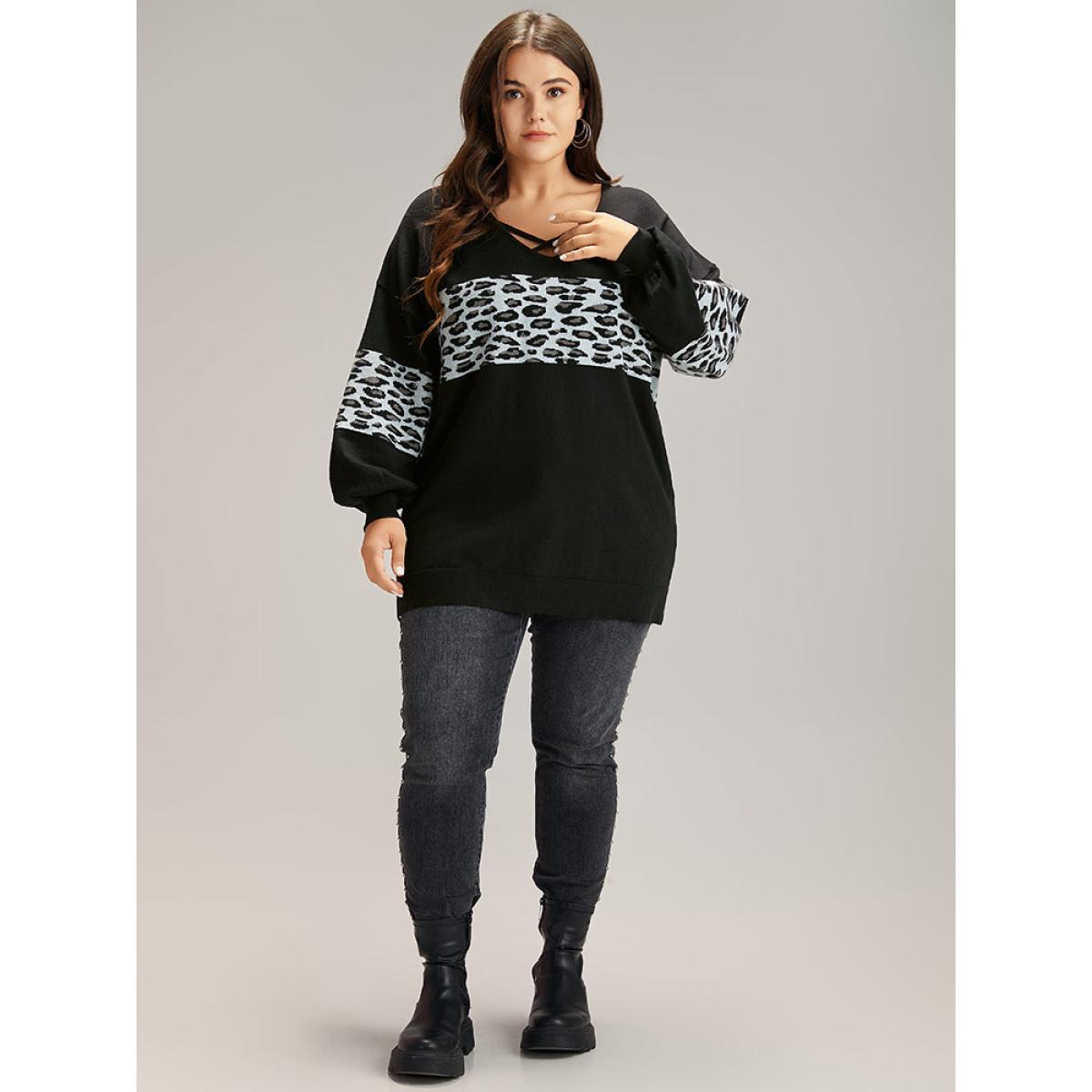 Plus Size Anti-Pilling Leopard Patchwork Crisscross Neck Pullover Black Women Casual Loose Long Sleeve V-neck Dailywear Pullovers BloomChic 10/M Product Image