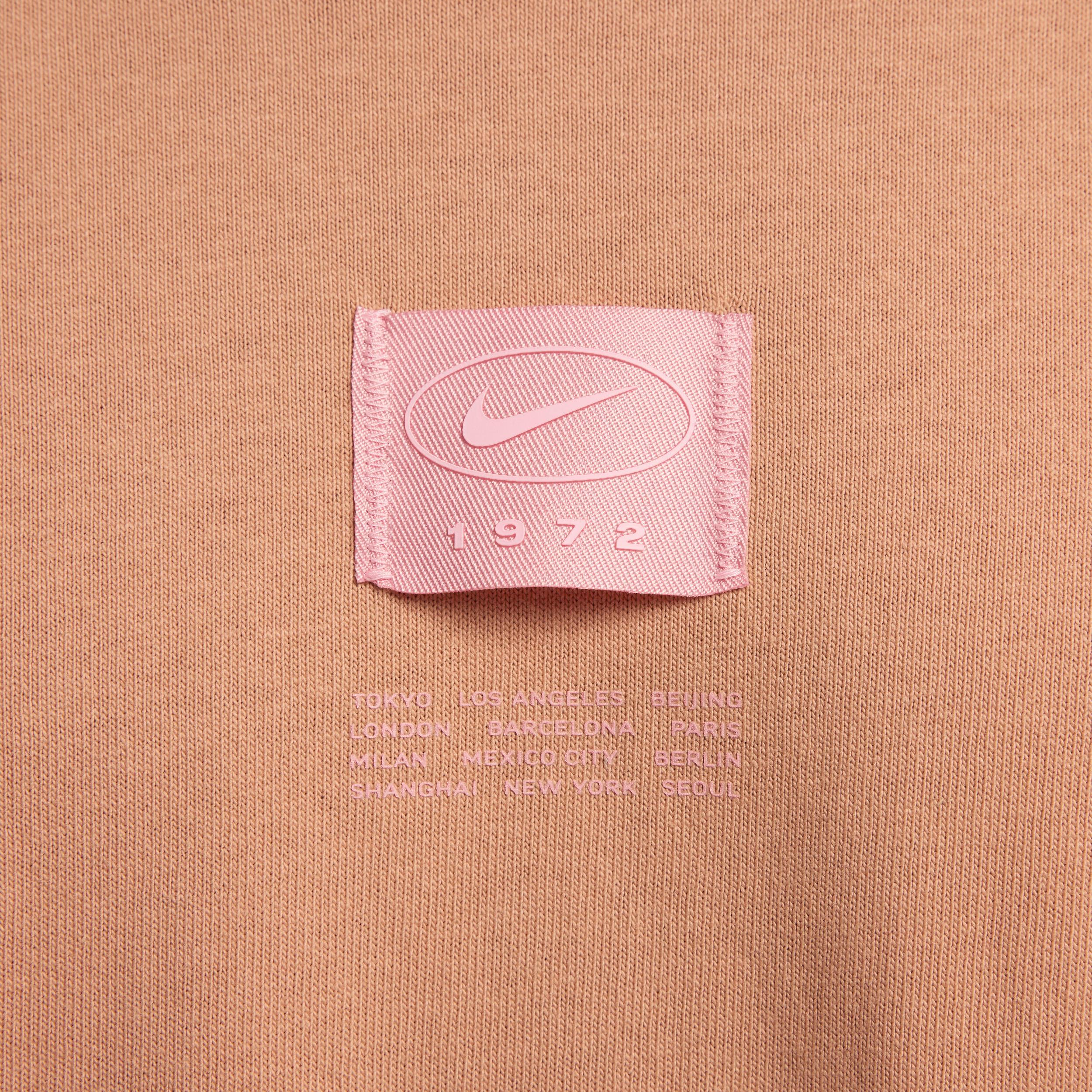Nike Sportswear Men's Max90 T-Shirt Product Image