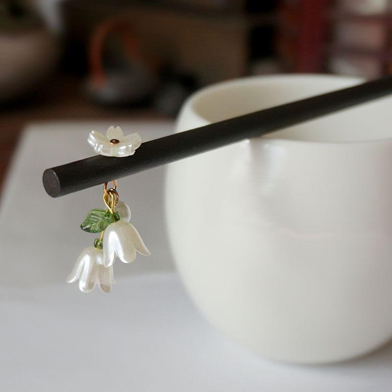 Flower Wooden Hair Stick Product Image